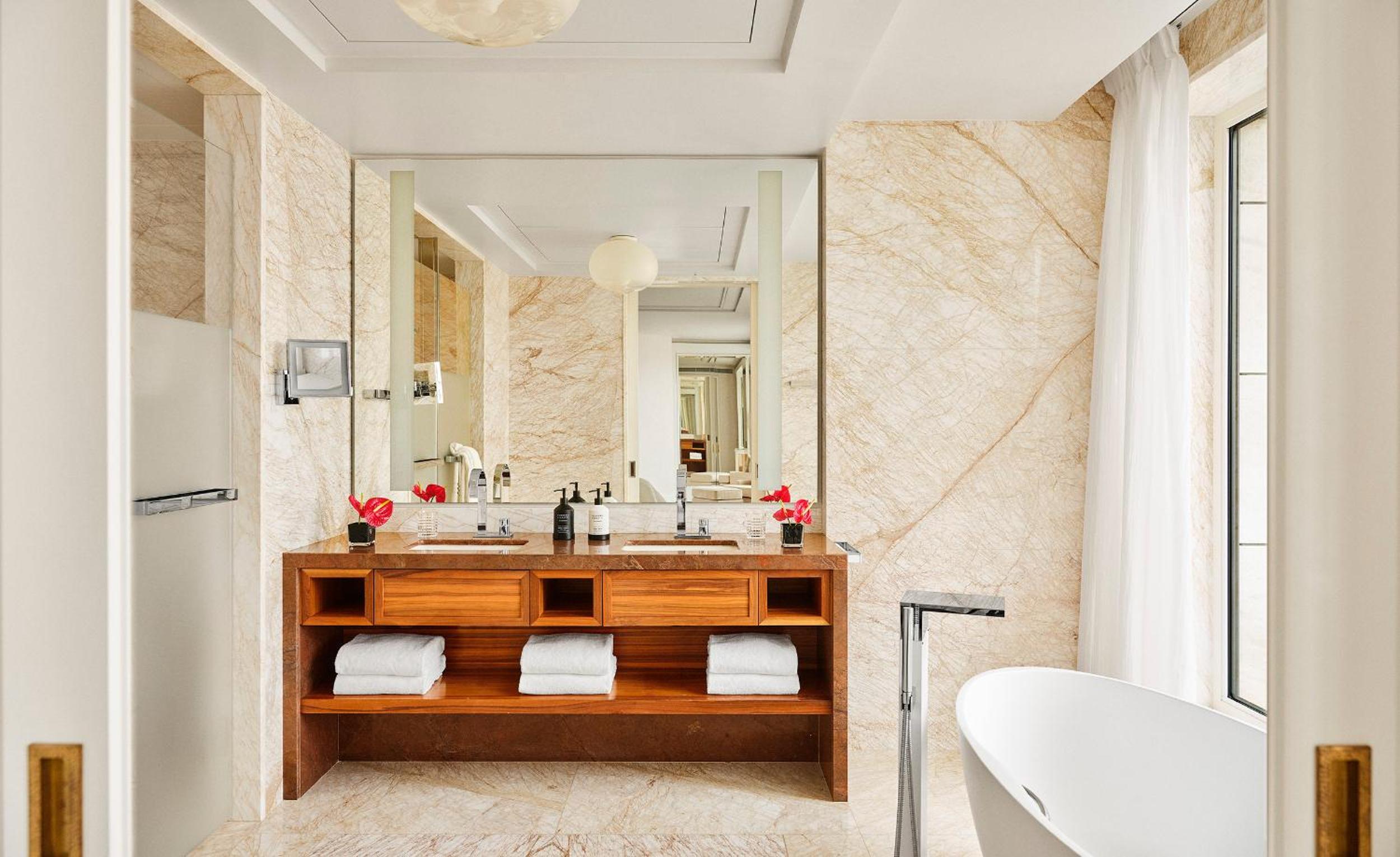 Penthouse Suite King with Terraces photo 3