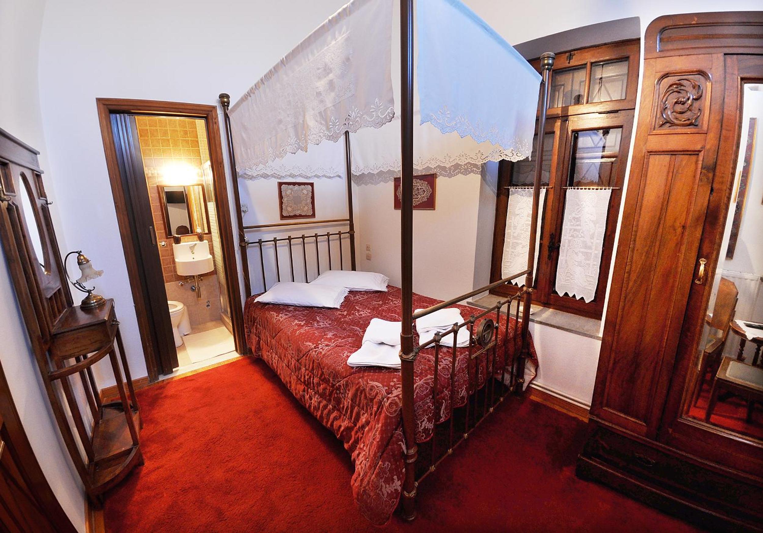 Traditional Double Room with Sea View photo 2