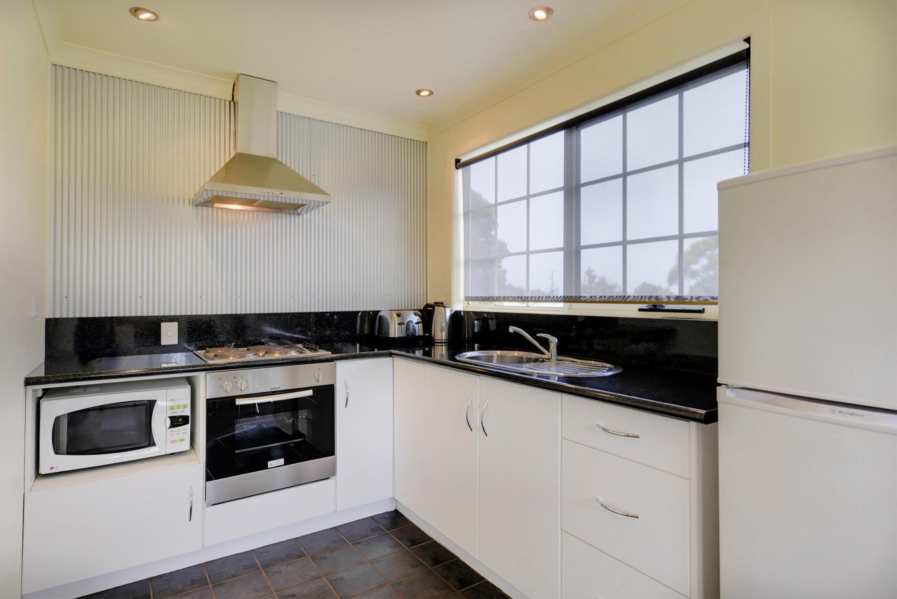 Studio - Ground Floor - Photo 3