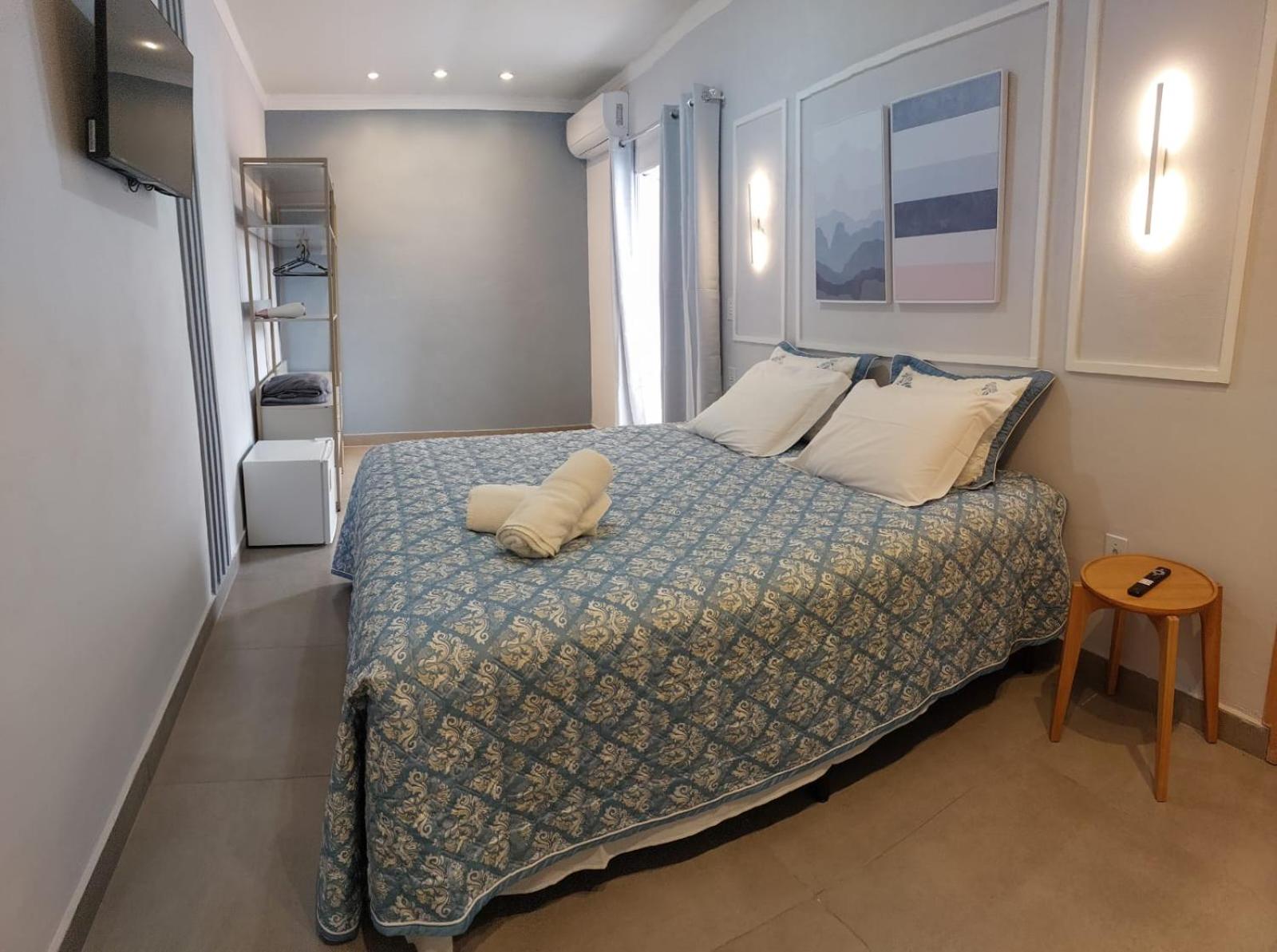 Suite with Lake View photo 1