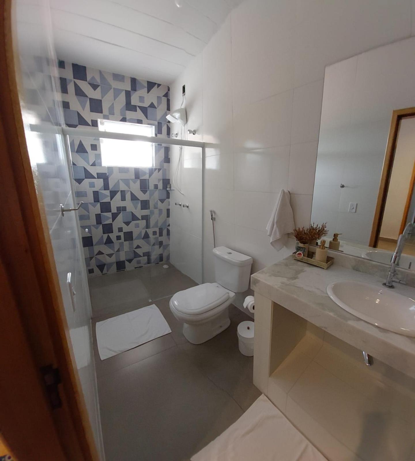 Suite with Lake View photo 3