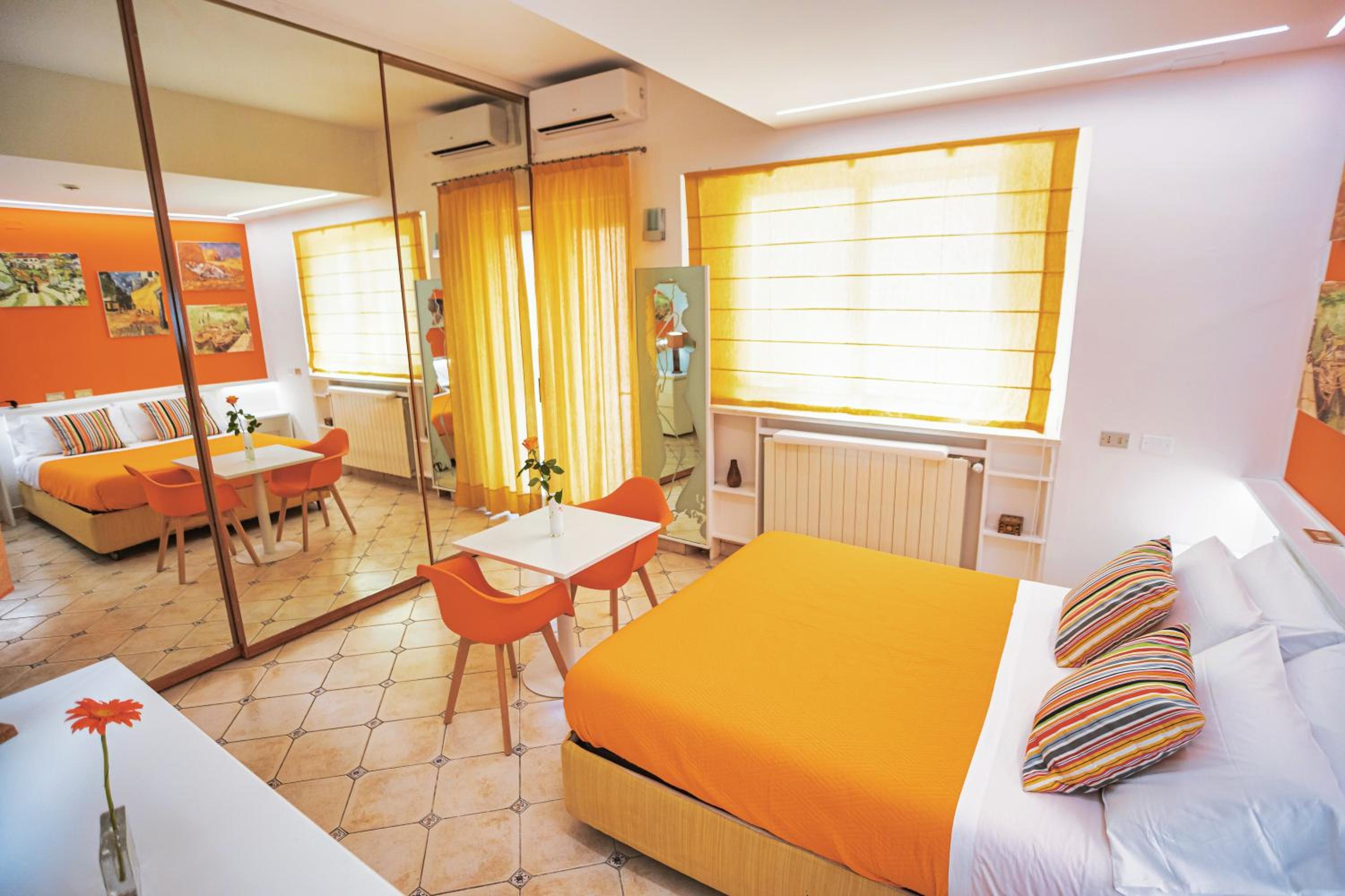Triple Room - Photo 6