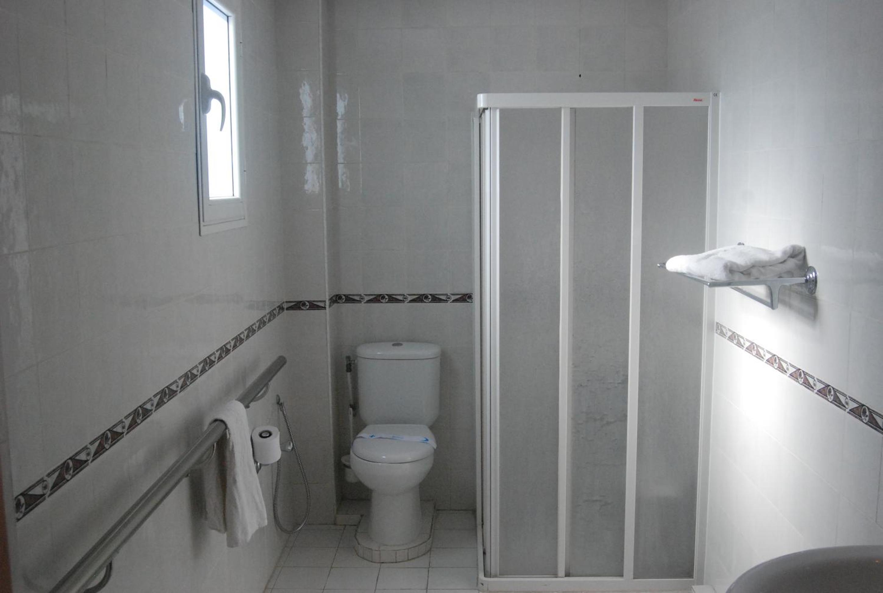 Single Room photo 3