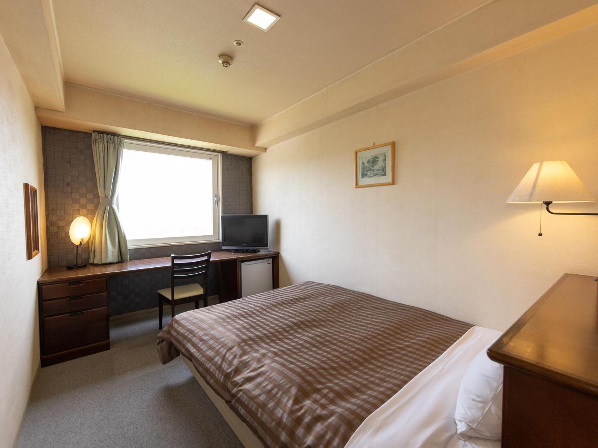 Single Room - Photo 1