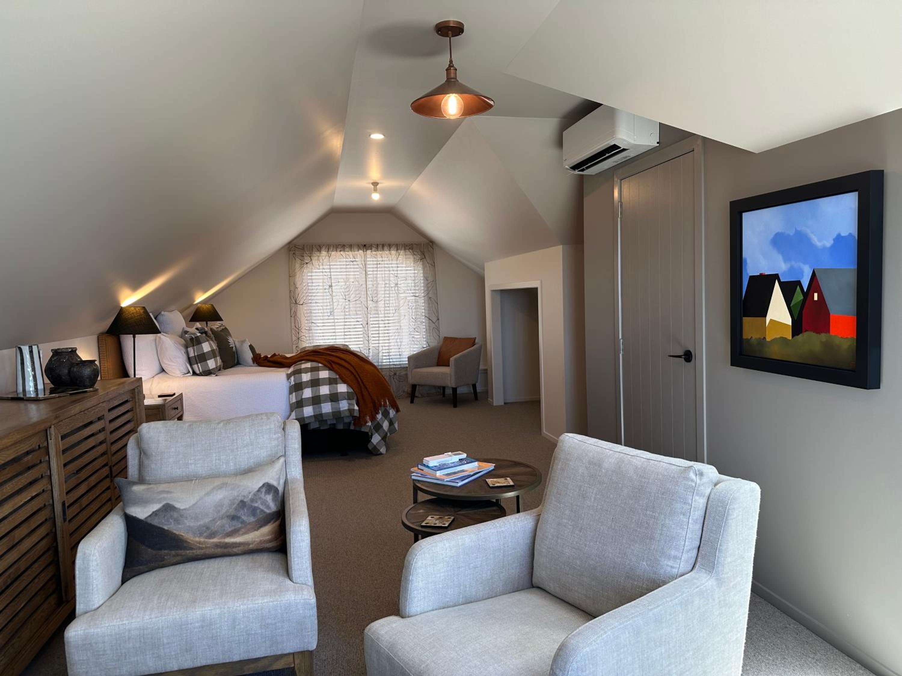 Superior Double or Twin Room with City View