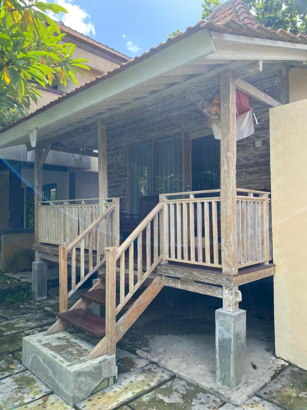 One-Bedroom Bungalow - Photo 4