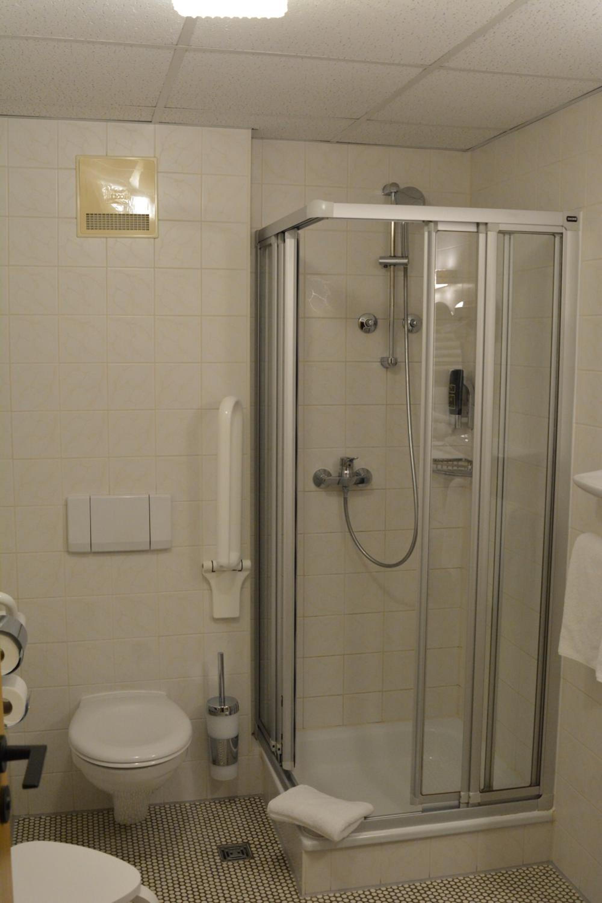 Triple Room - Disability Access