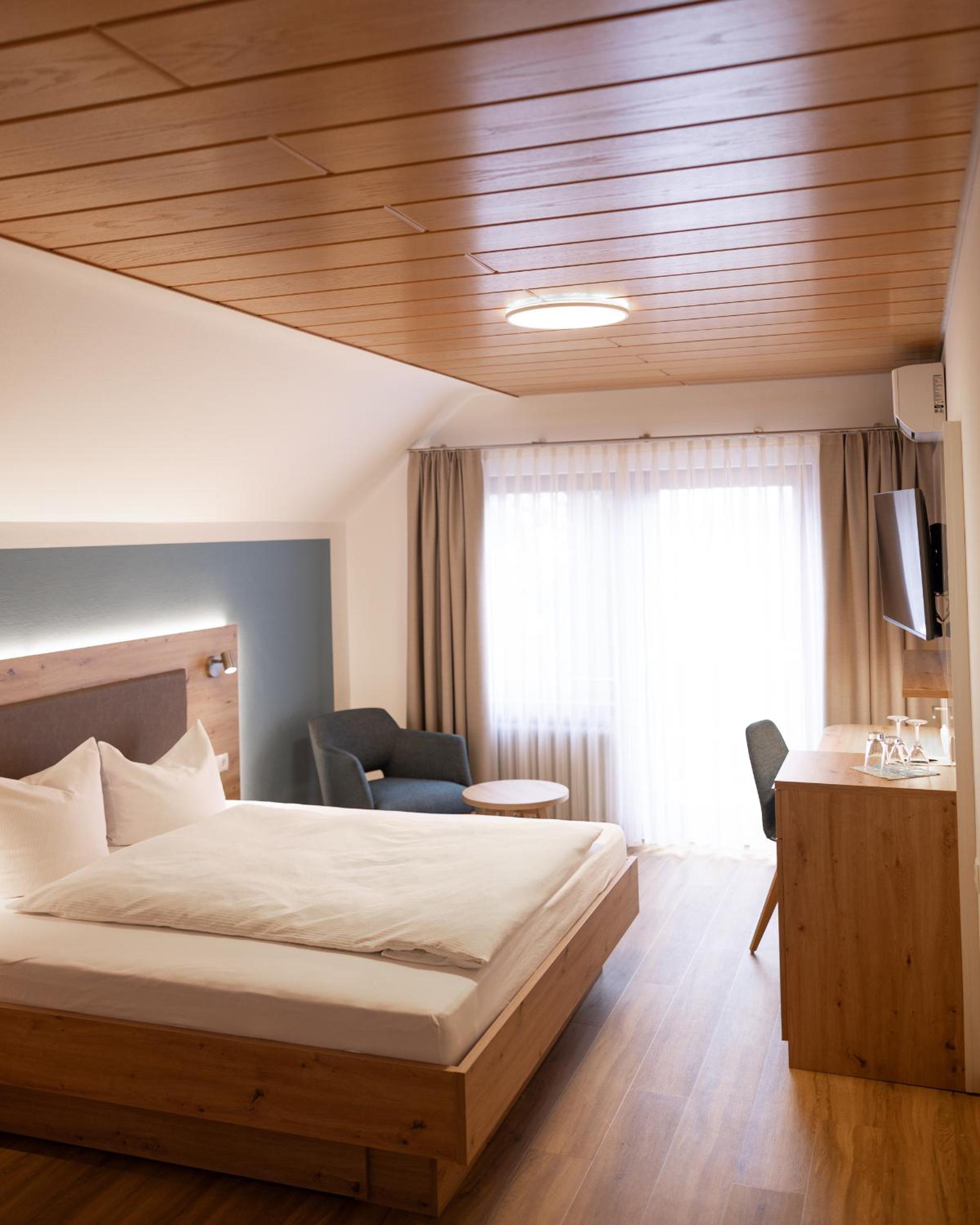 Superior Double Room - Photo 1