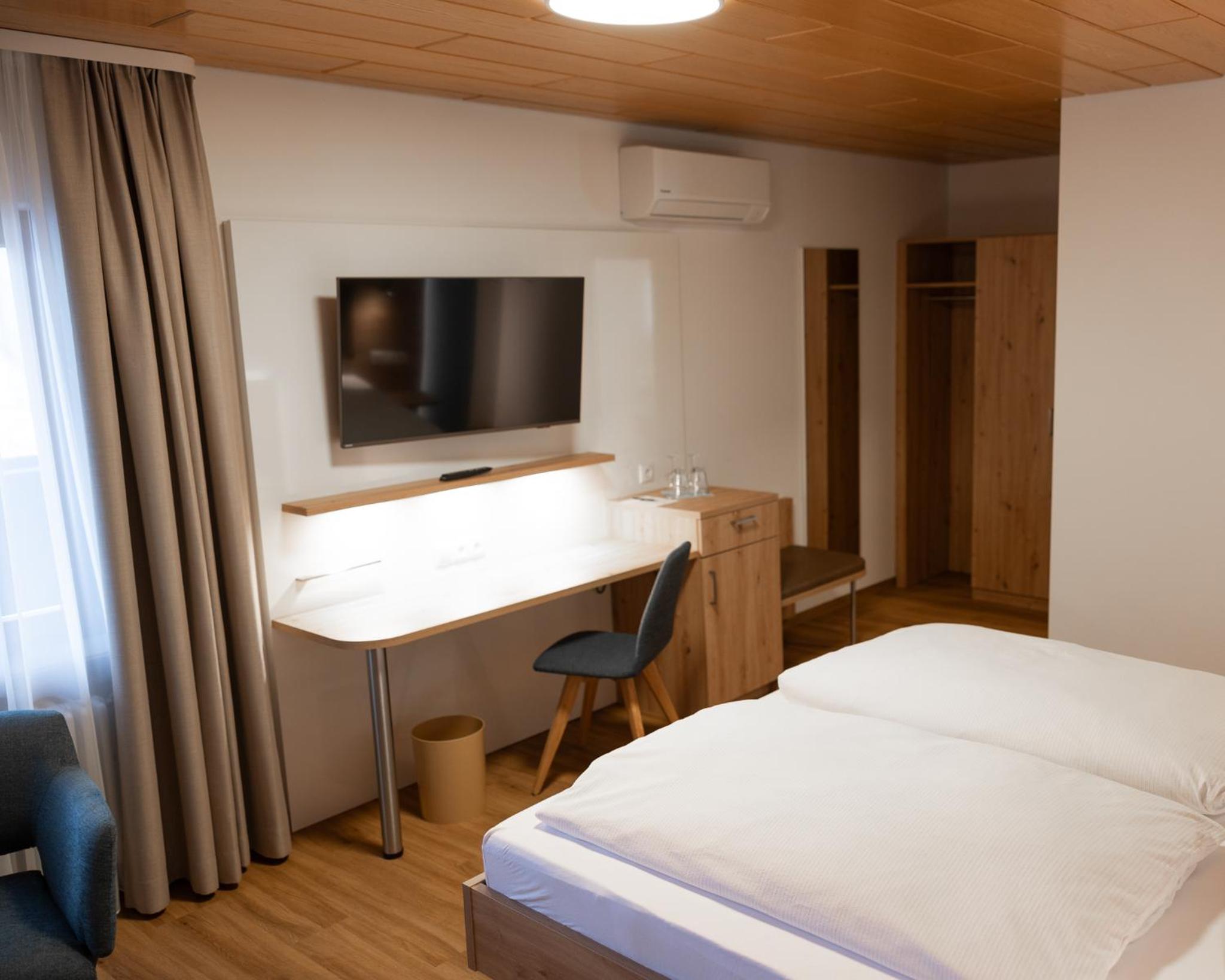 Superior Double Room - Photo 4
