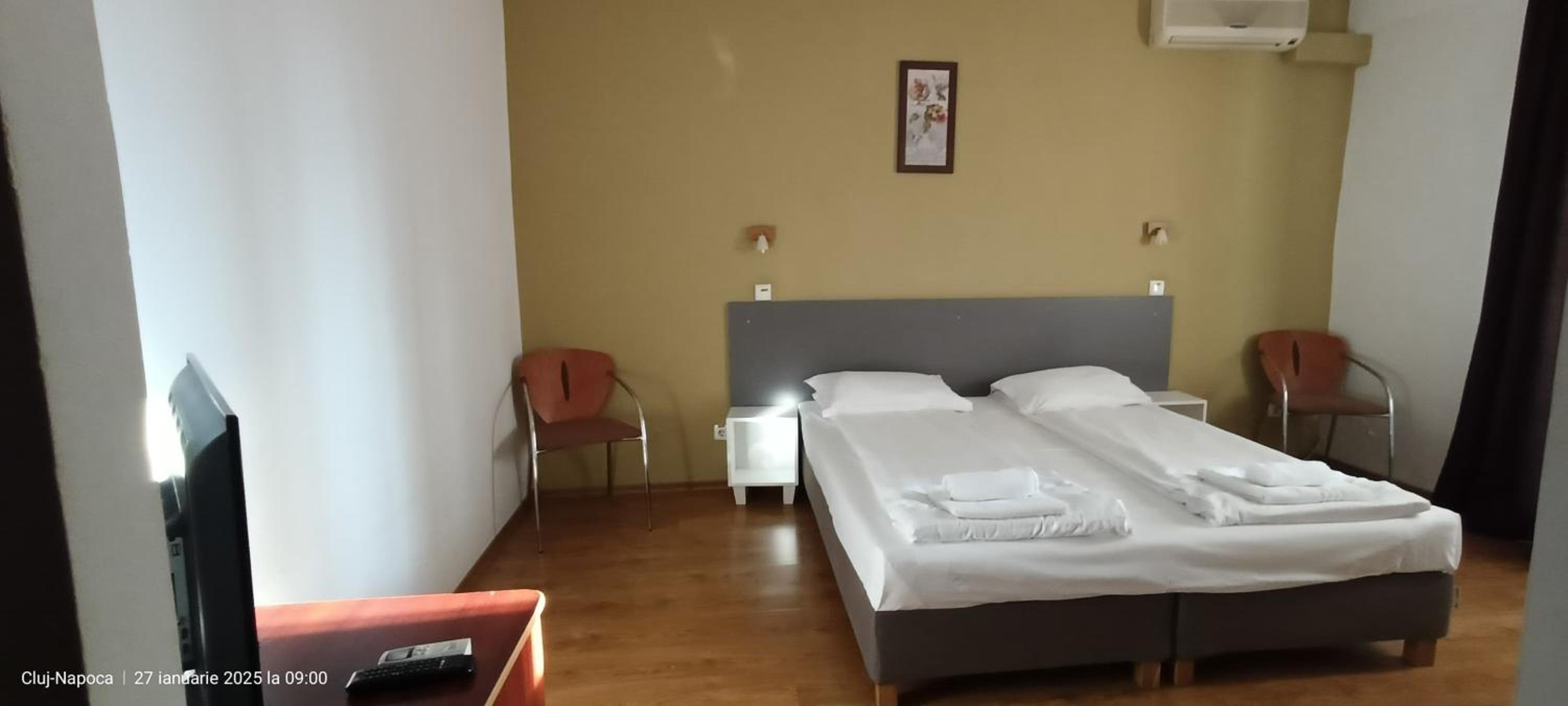 Standard King Room - Photo 3