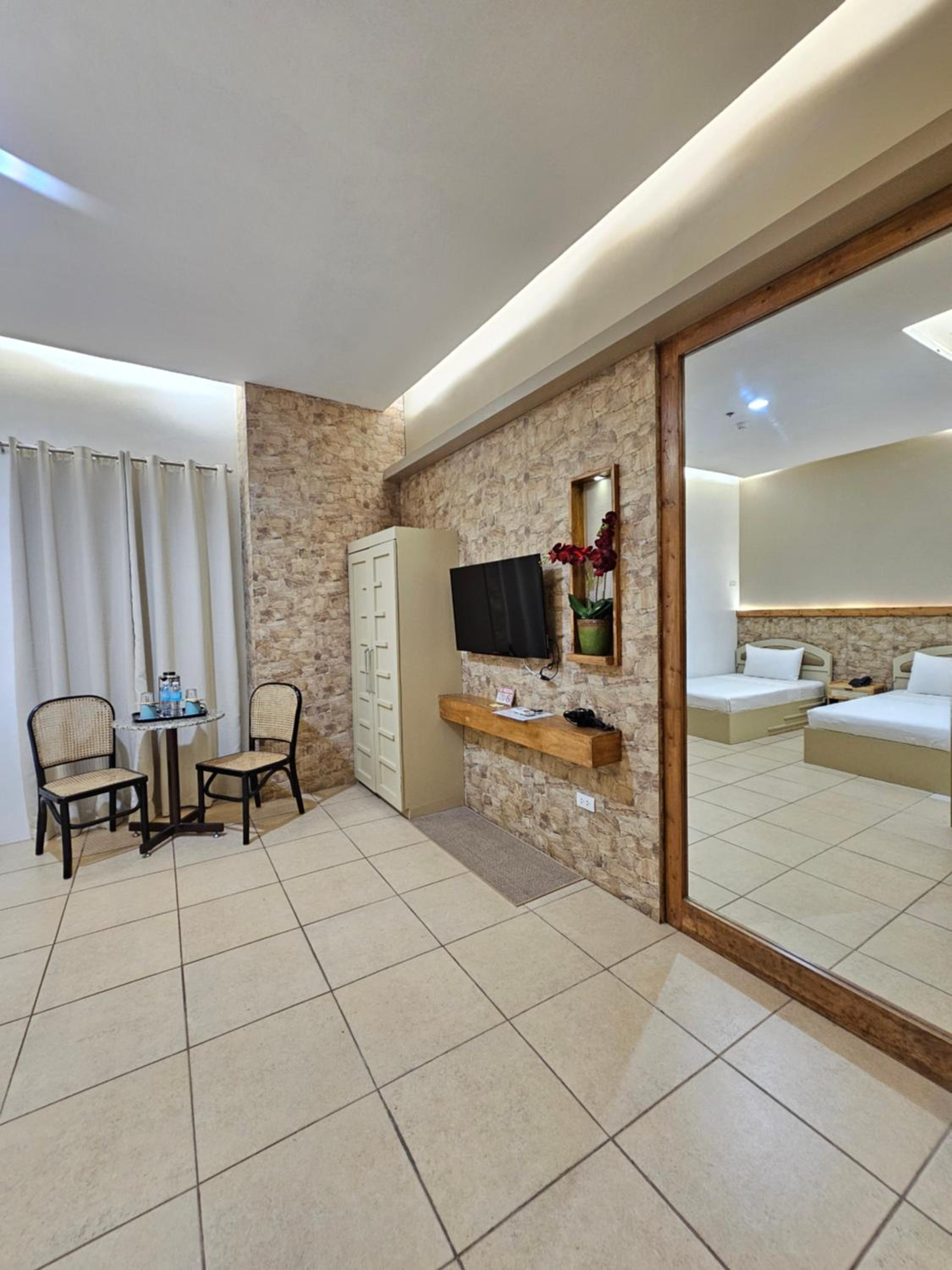 Superior Double or Twin Room photo 2