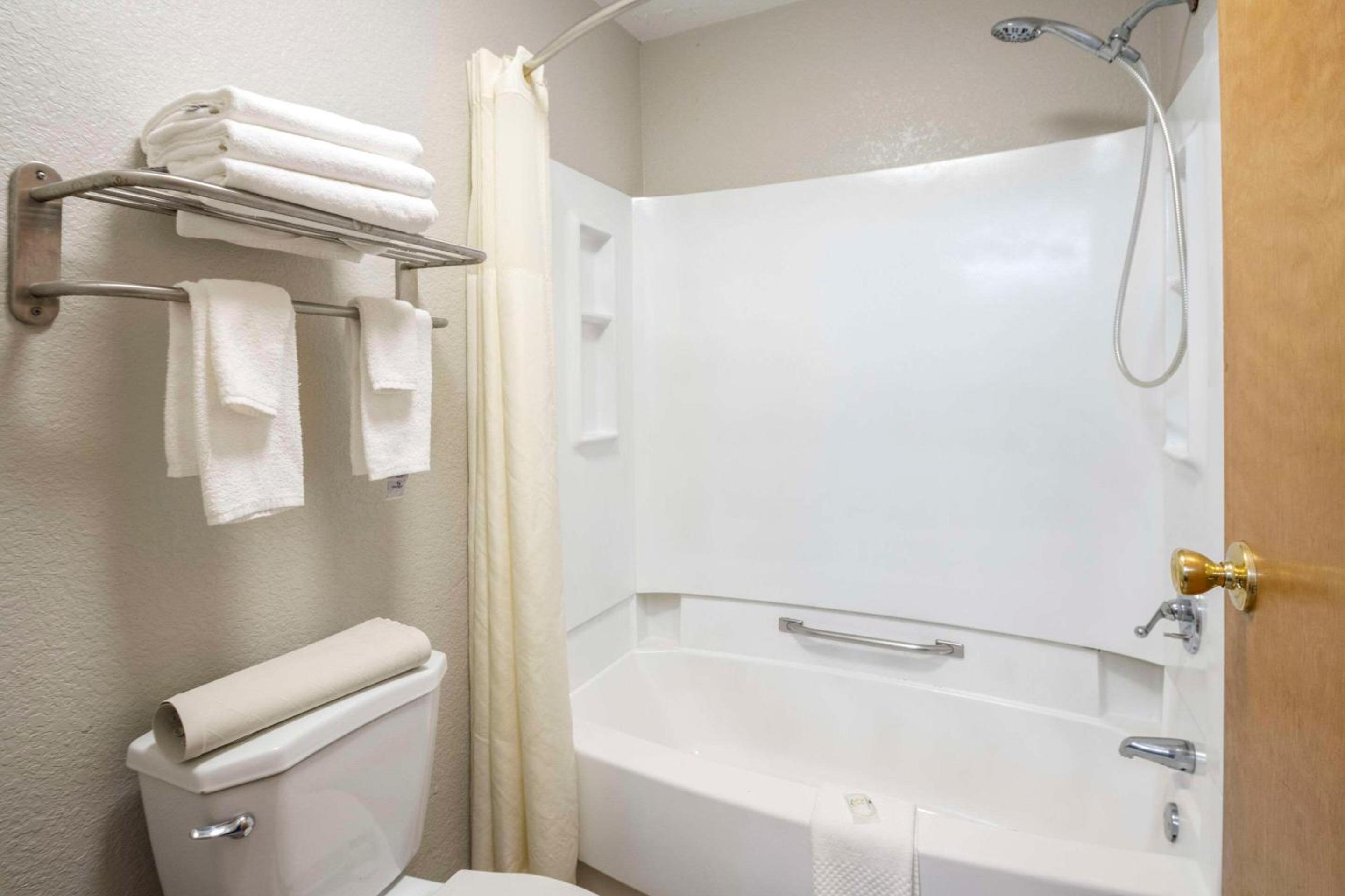 Efficiency Suite with Two Double Beds - Non-Smoking - Photo 1