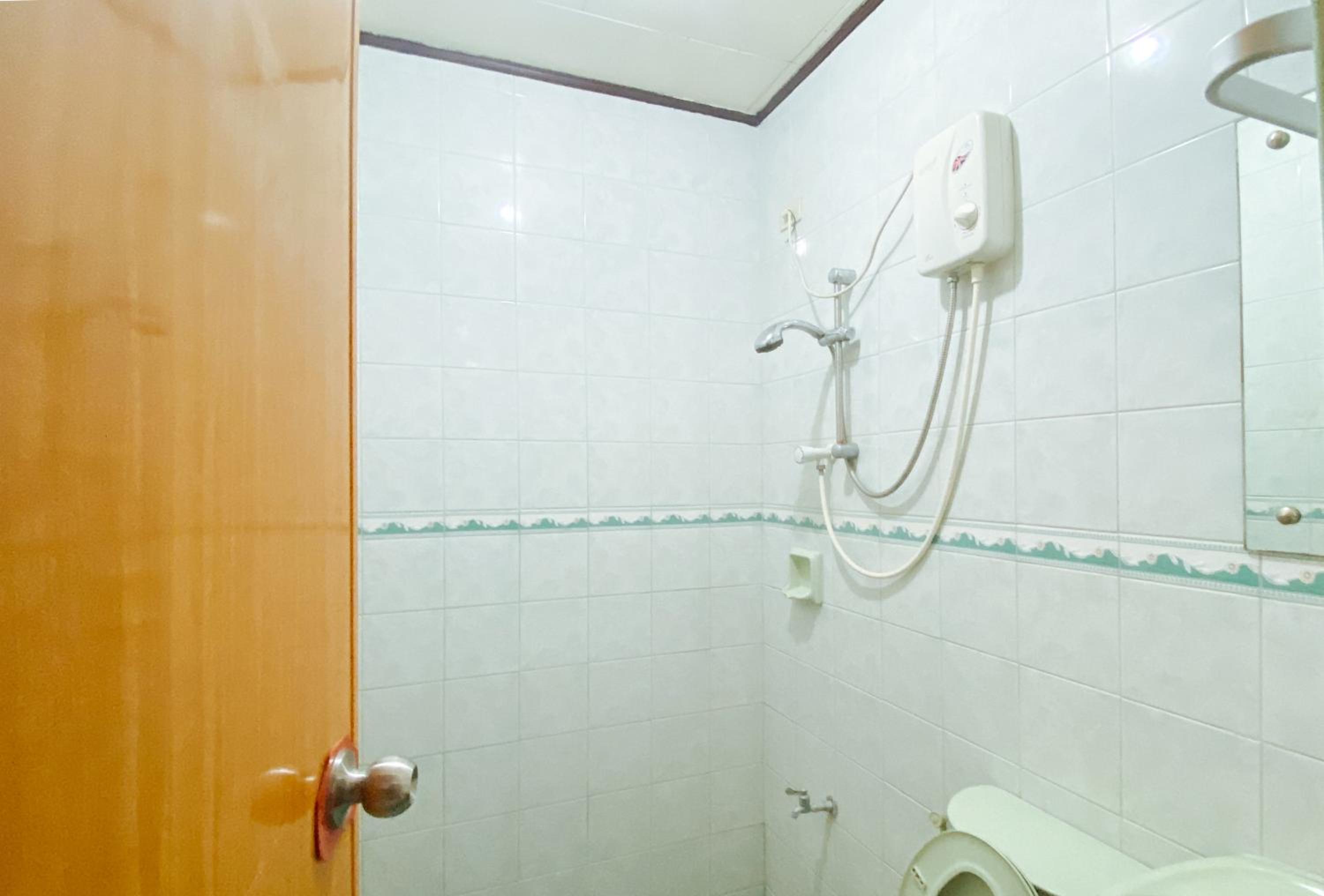 Deluxe Room - Photo 4