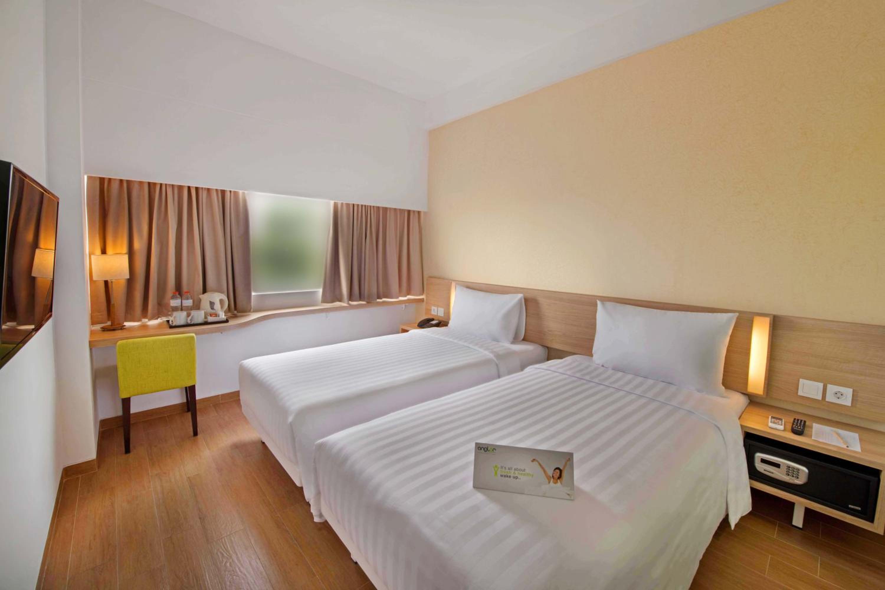Superior Twin Room photo 2