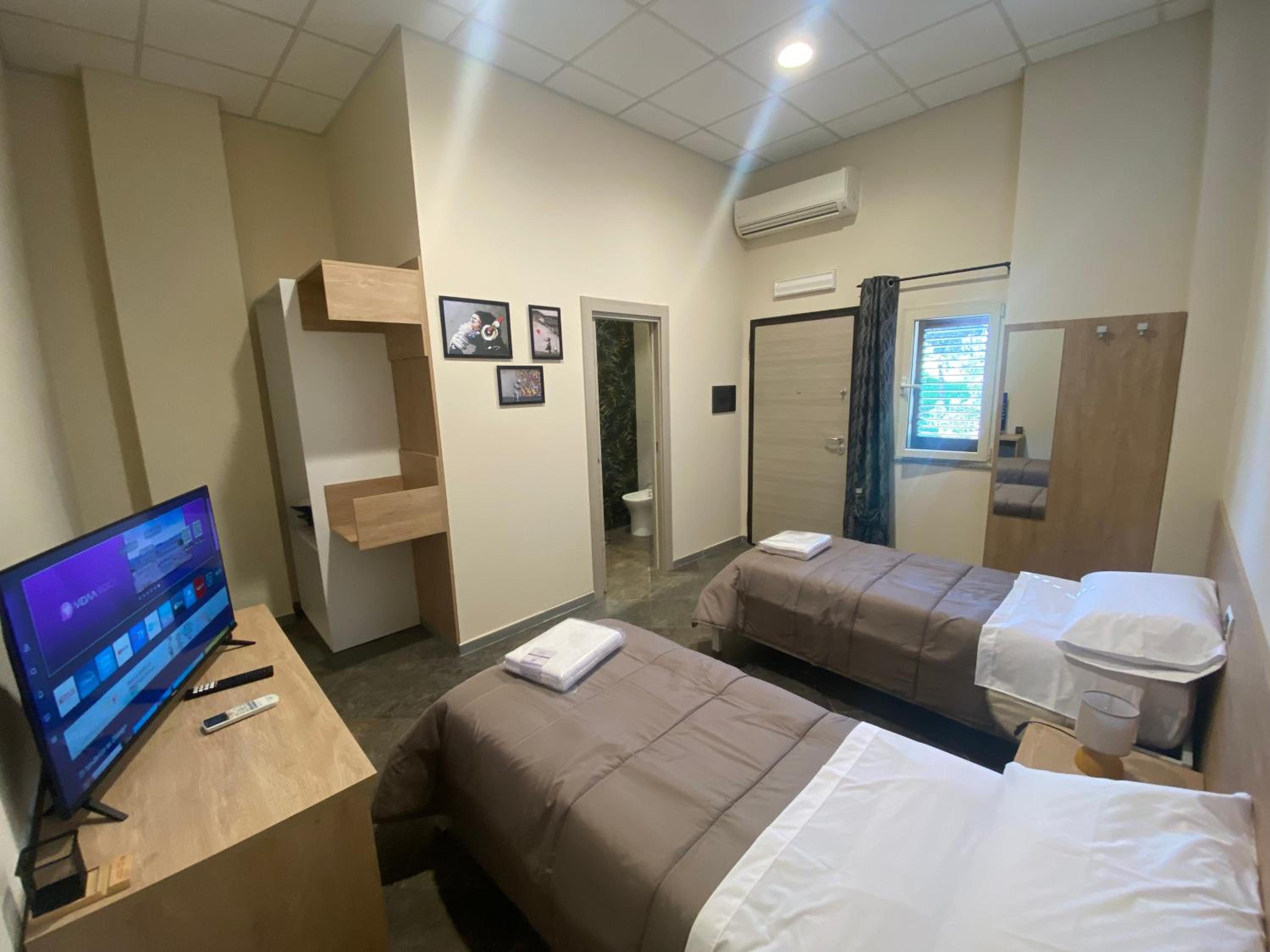 Double or Twin Room with Private Bathroom