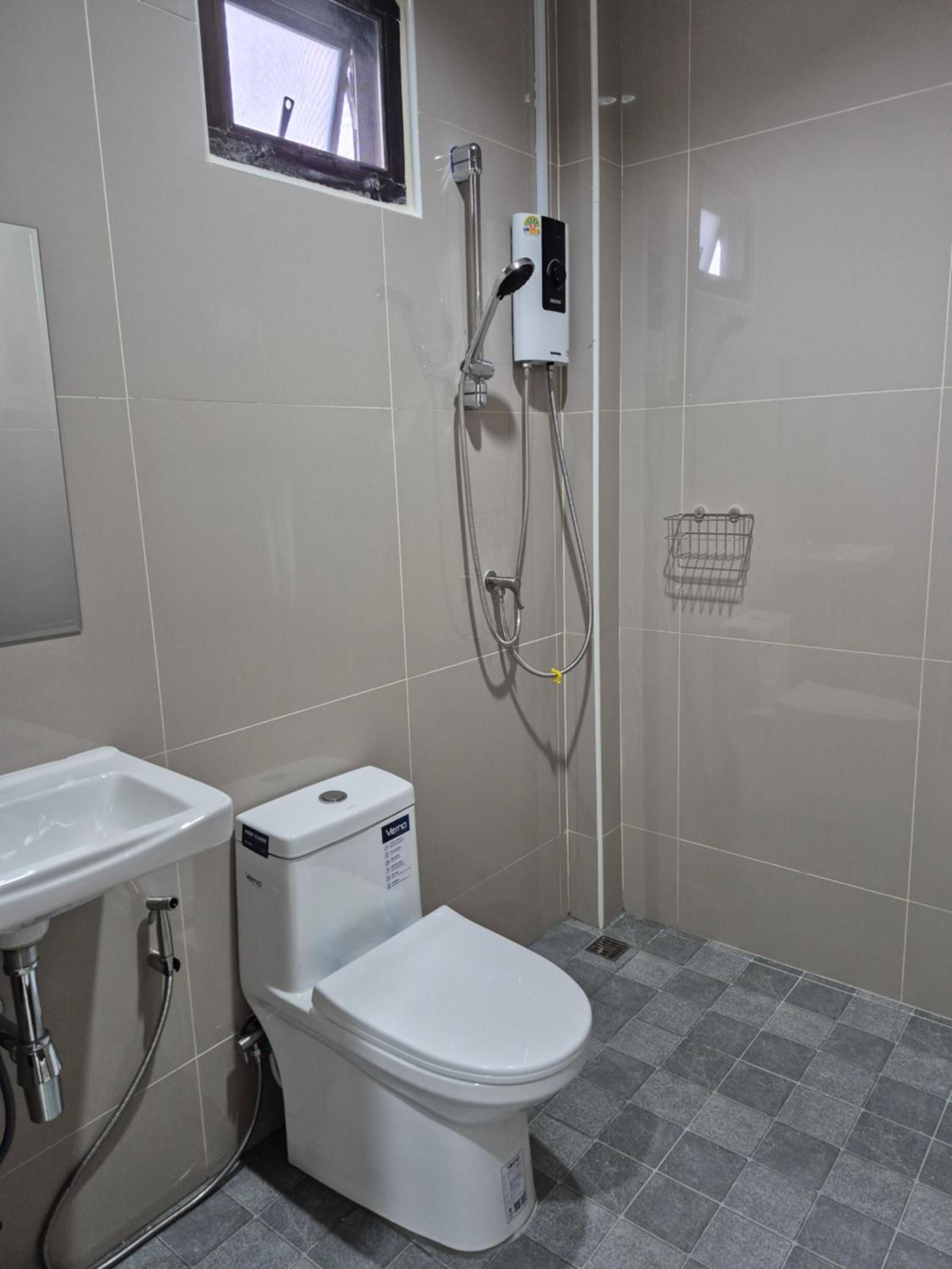 Deluxe Double or Twin Room - Photo 1