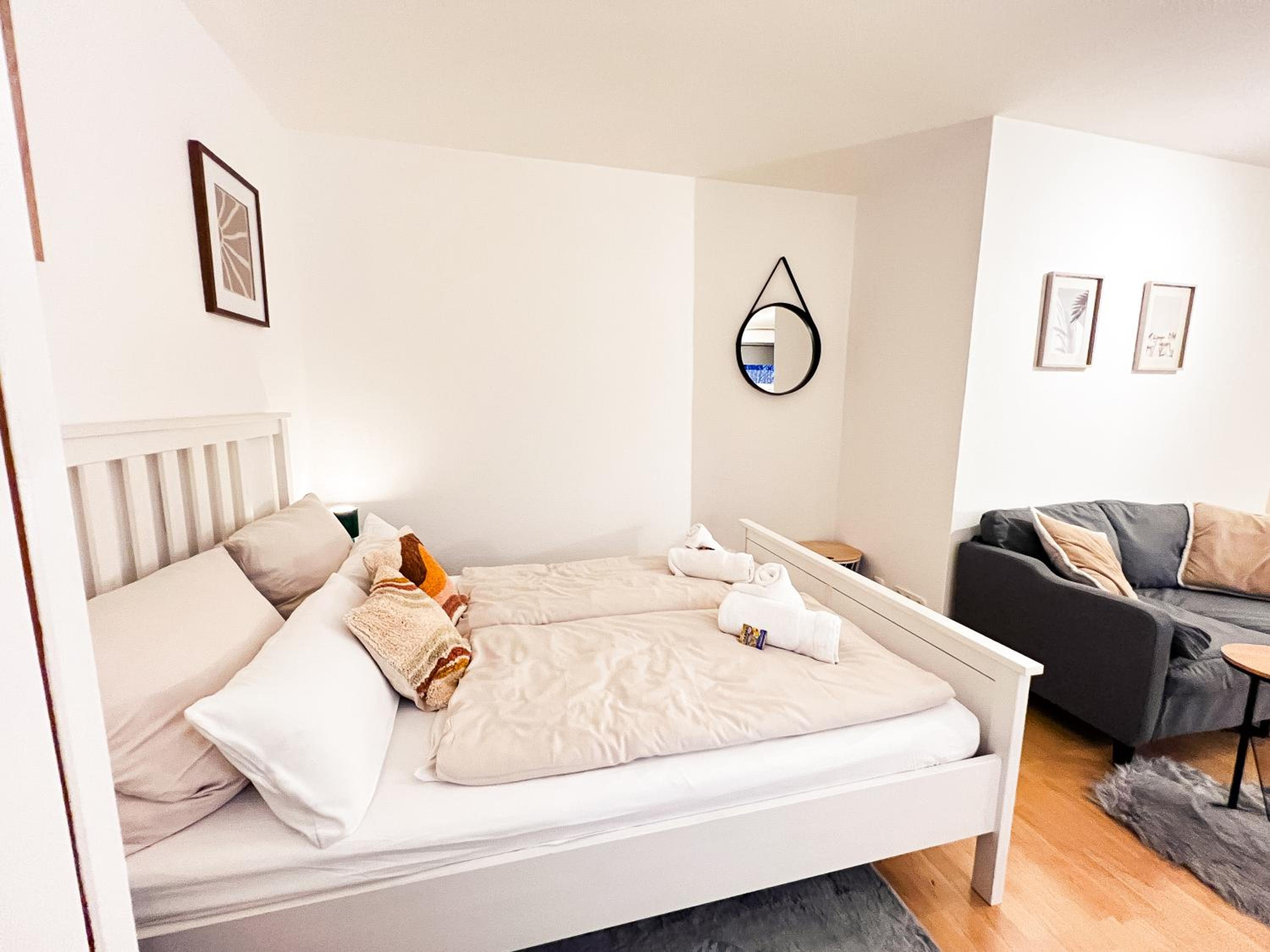 Deluxe Apartment photo 3