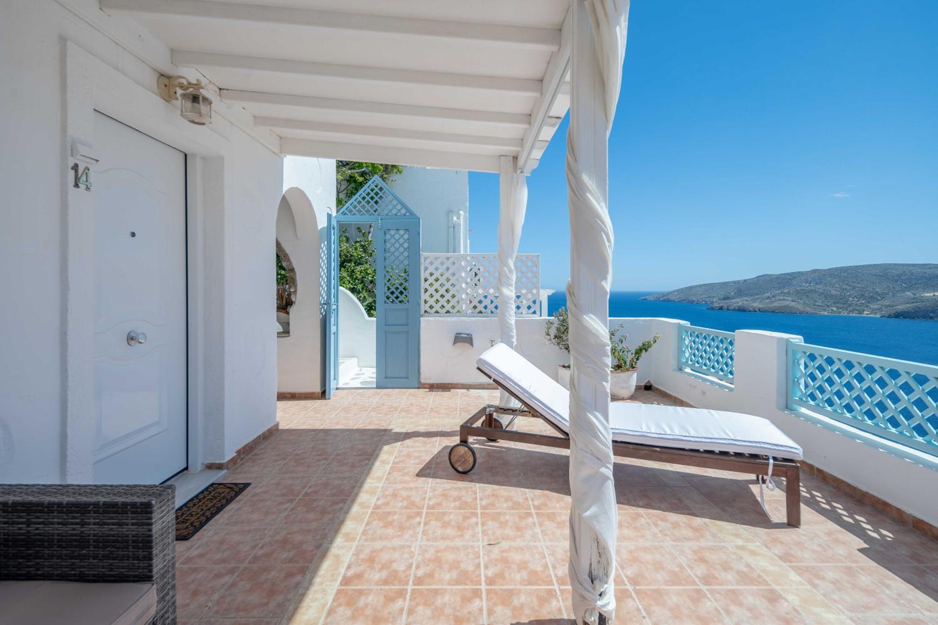 Apartment with Sea View photo 3