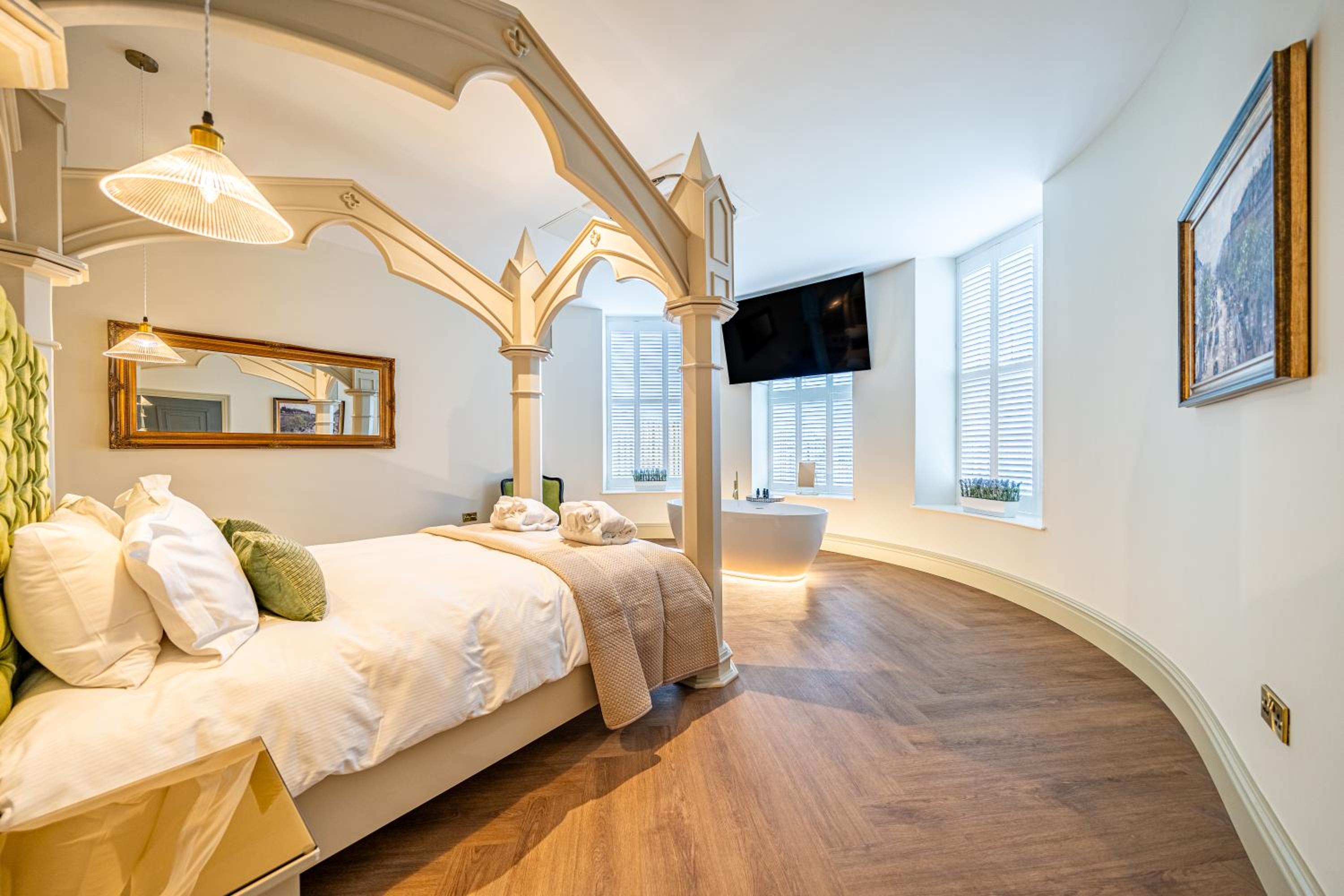 Suite with Garden View