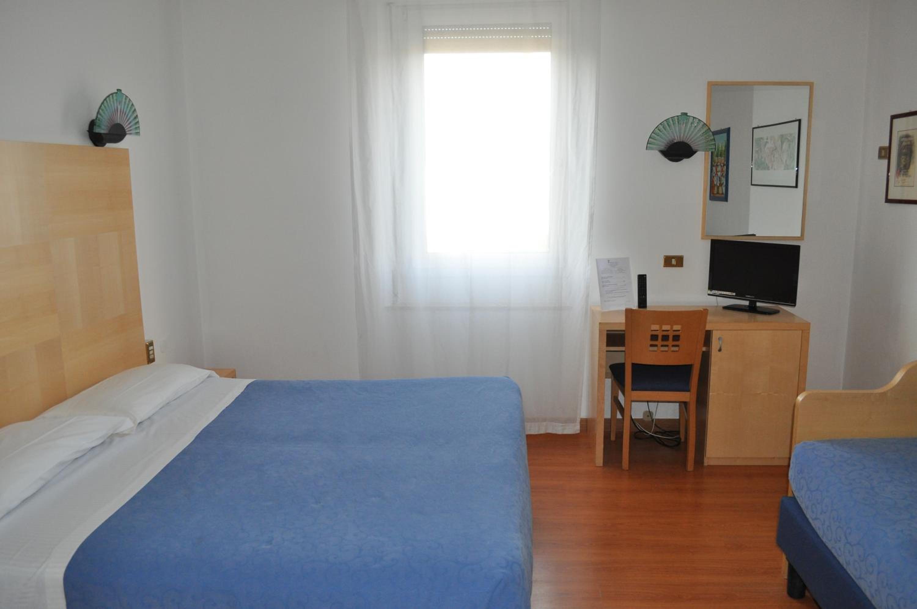 Triple Room - Photo 4