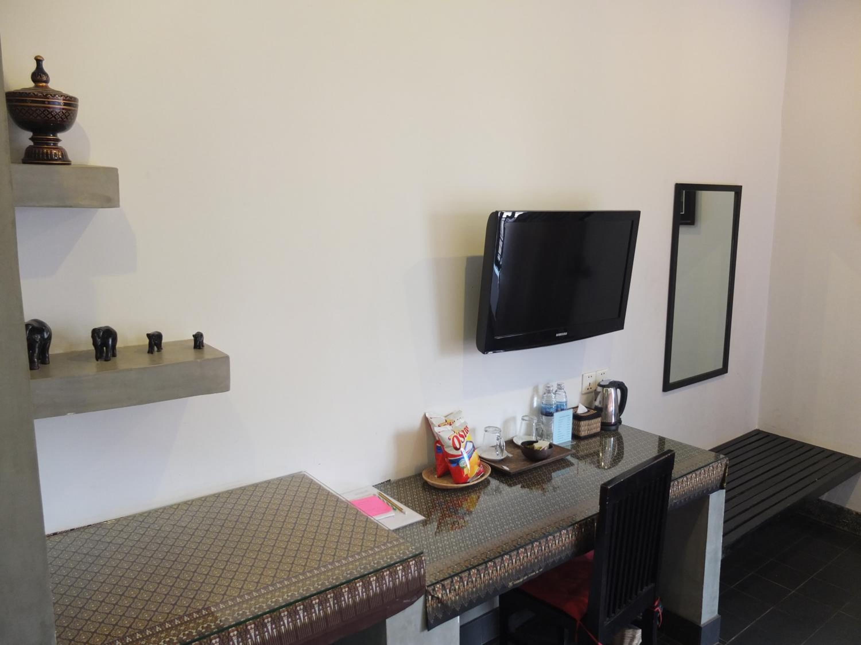 Classic Double Room - Photo 8