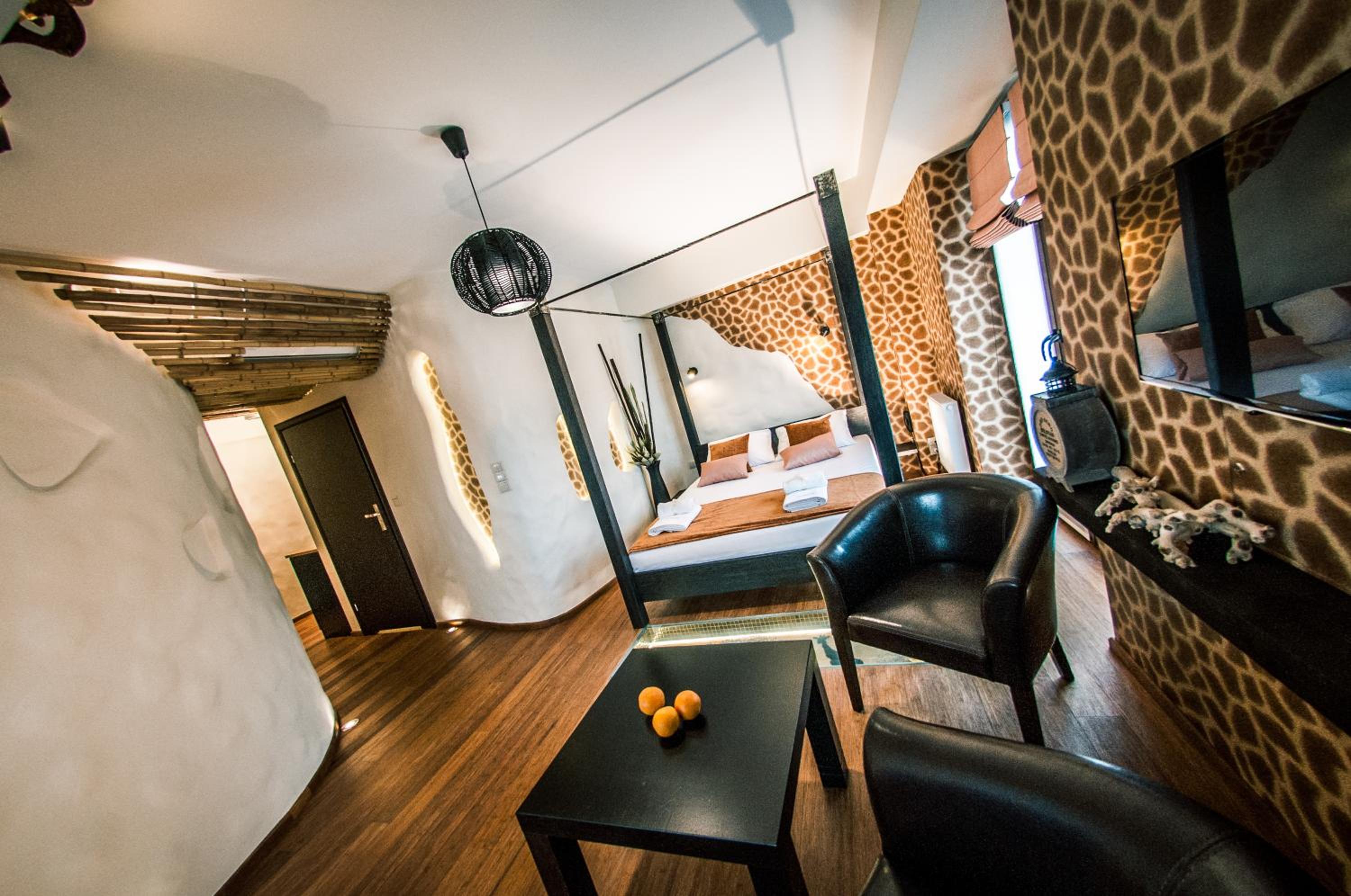 Deluxe Quadruple Room - Photo 4