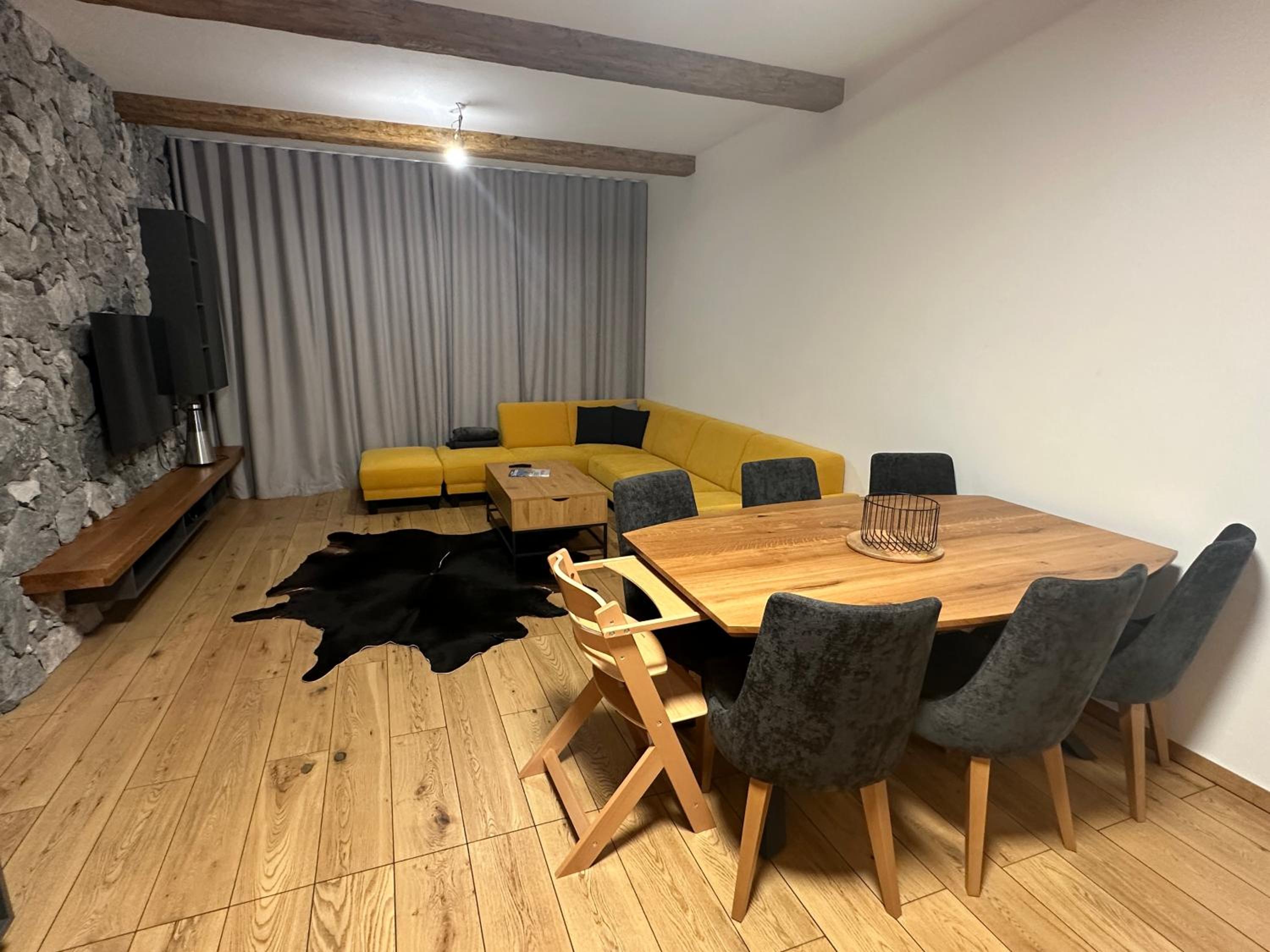 Apartment photo 3