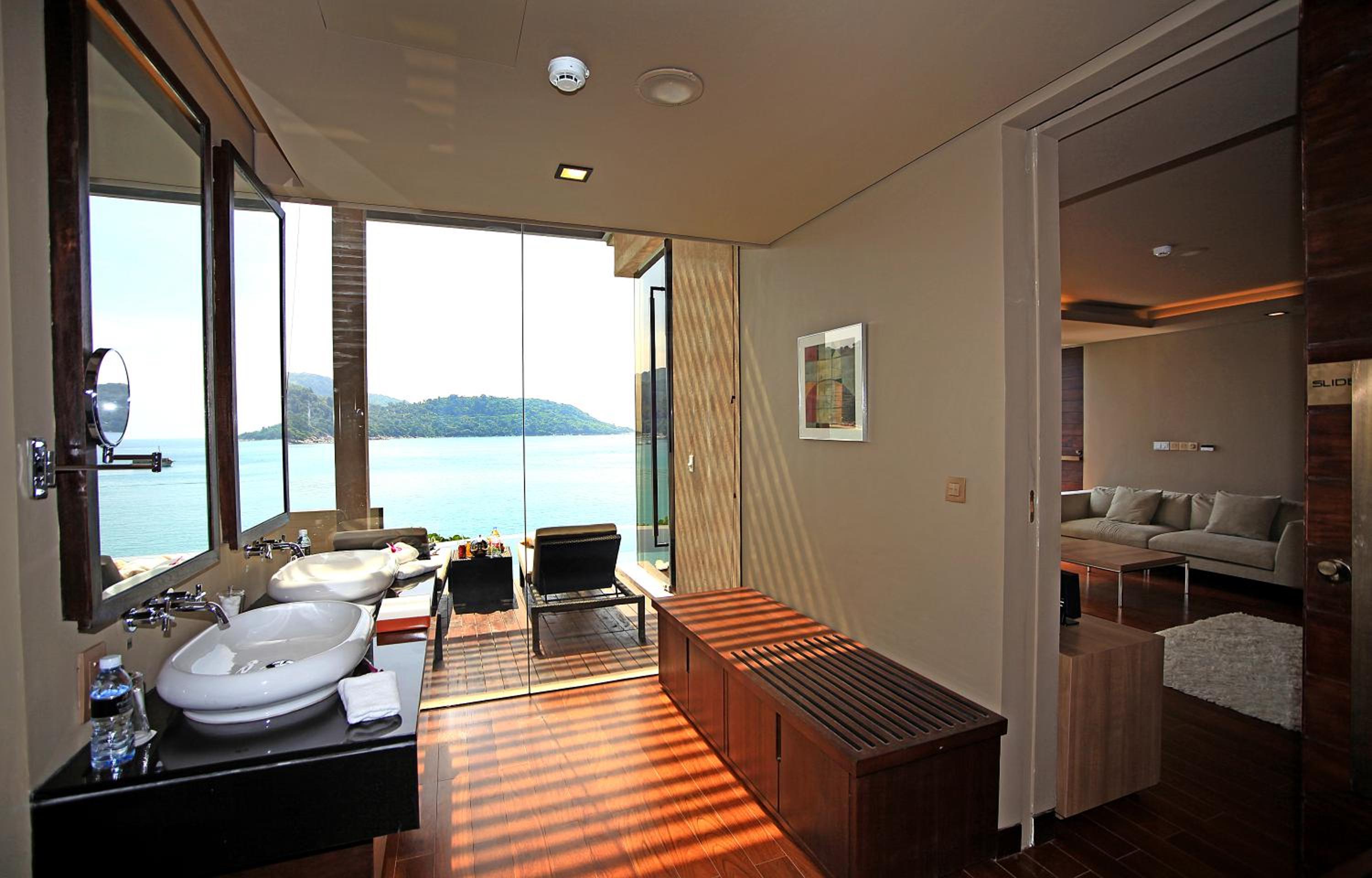 Grand Private Pool Suite - Photo 9
