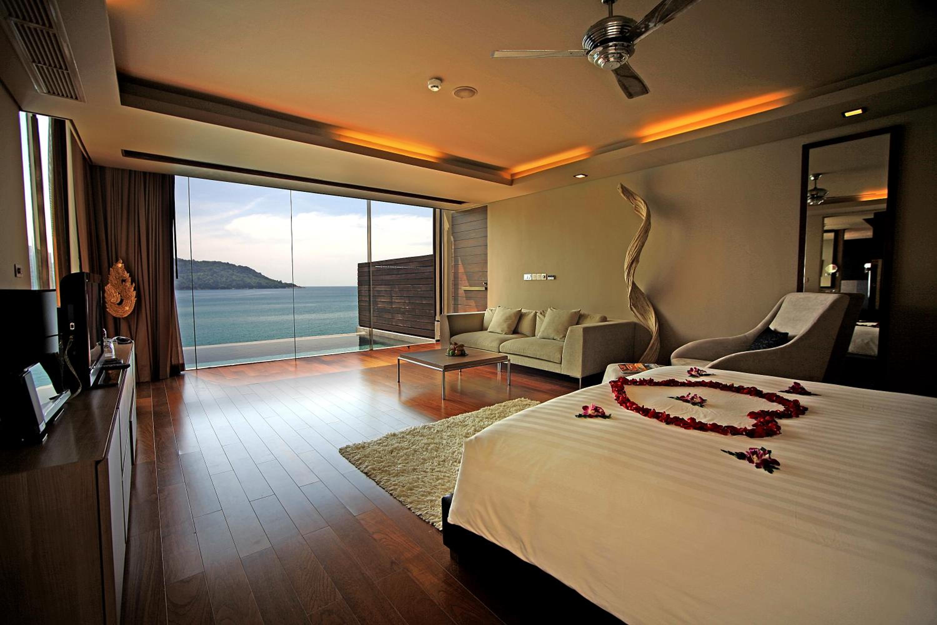 Grand Private Pool Suite - Photo 6