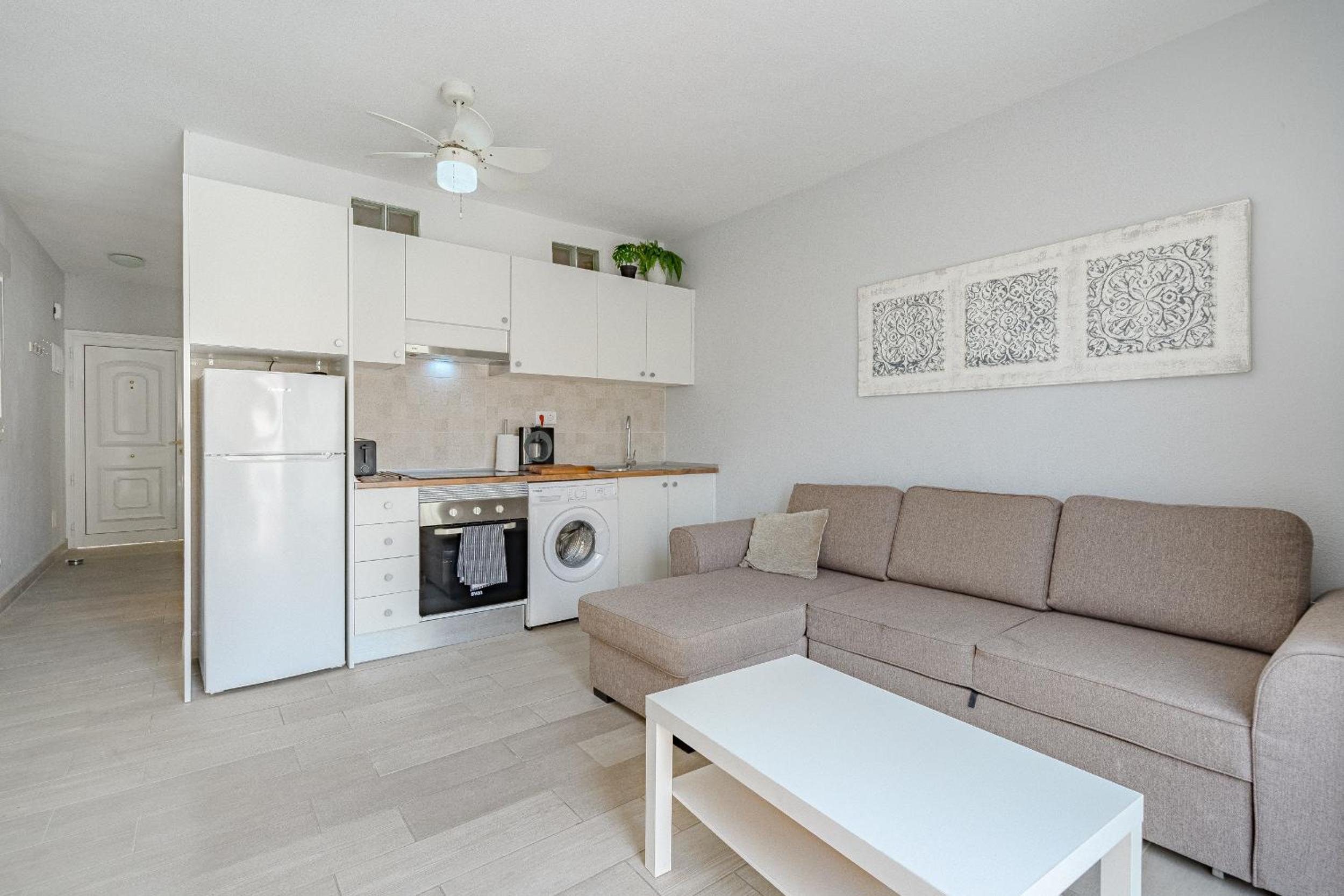 Apartamento con Balcón