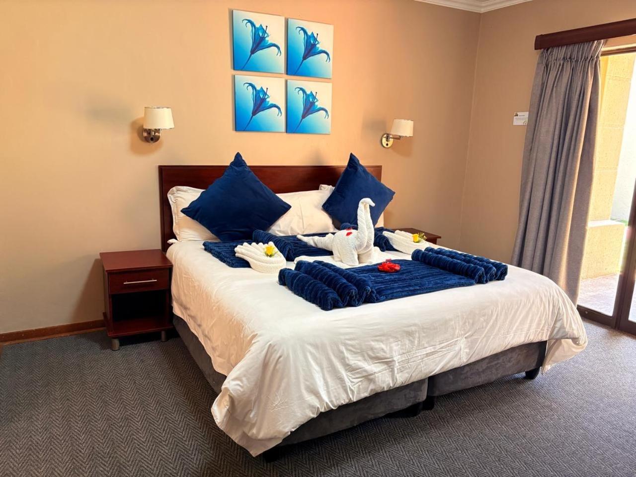 Double Room with Garden View photo 2