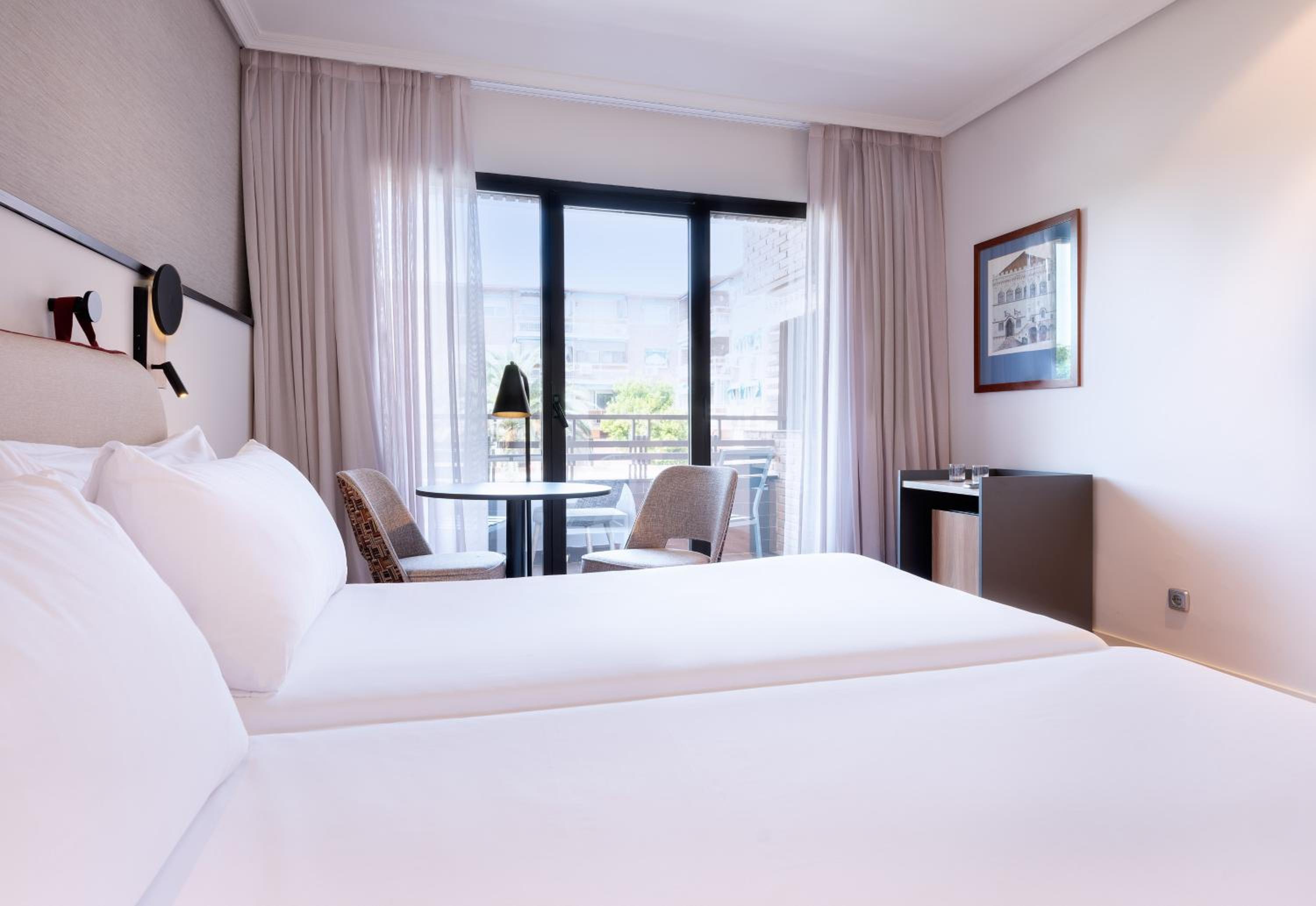 Standard Room with terrace - Photo 1