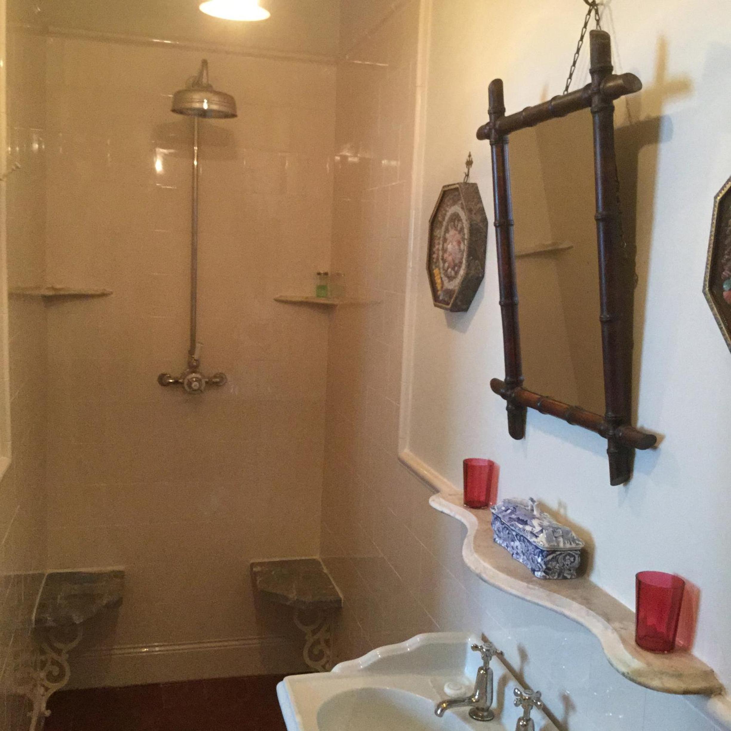 Deluxe Double Room with Garden View - Photo 7