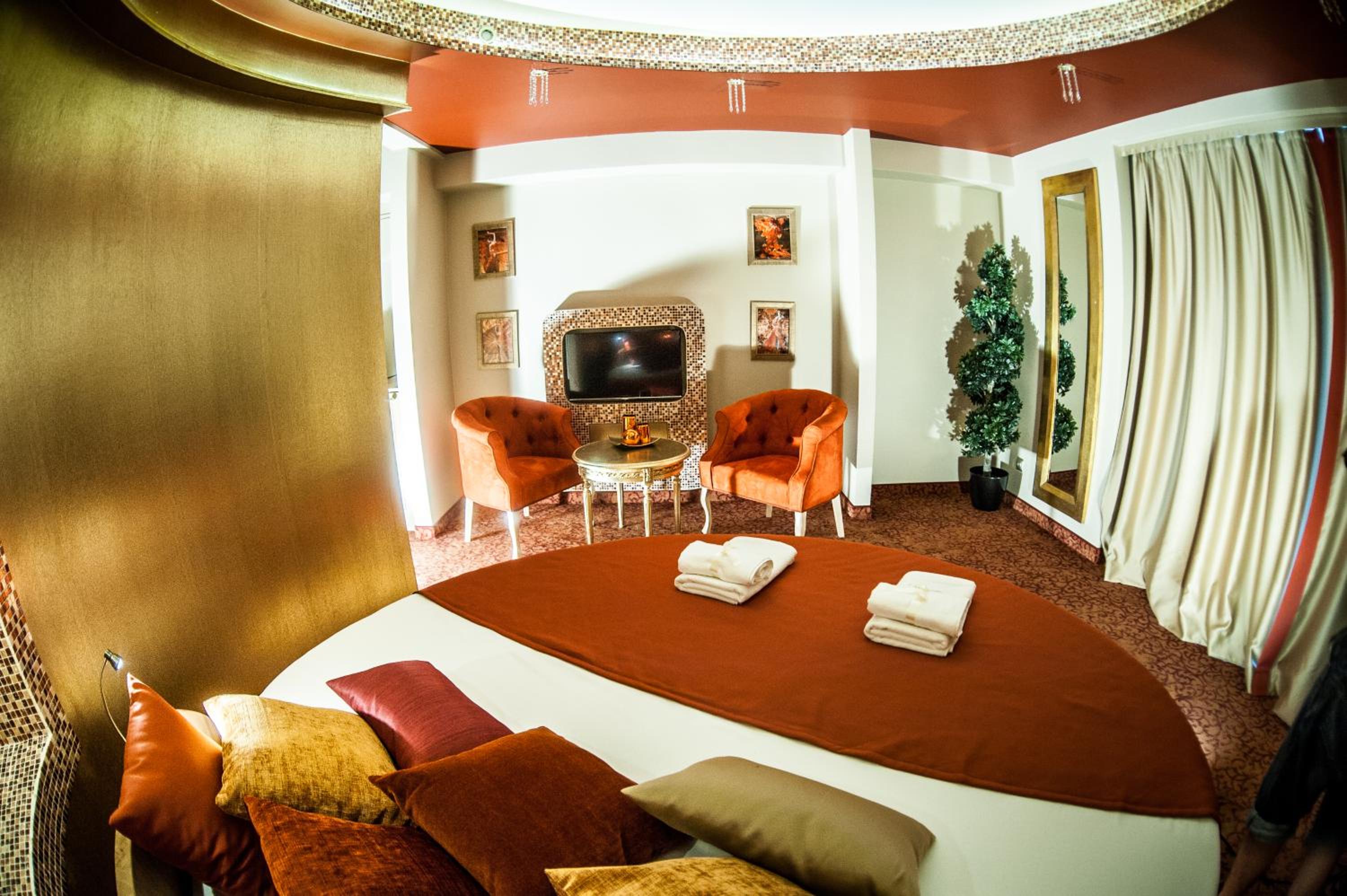 Deluxe Double Room - Photo 2