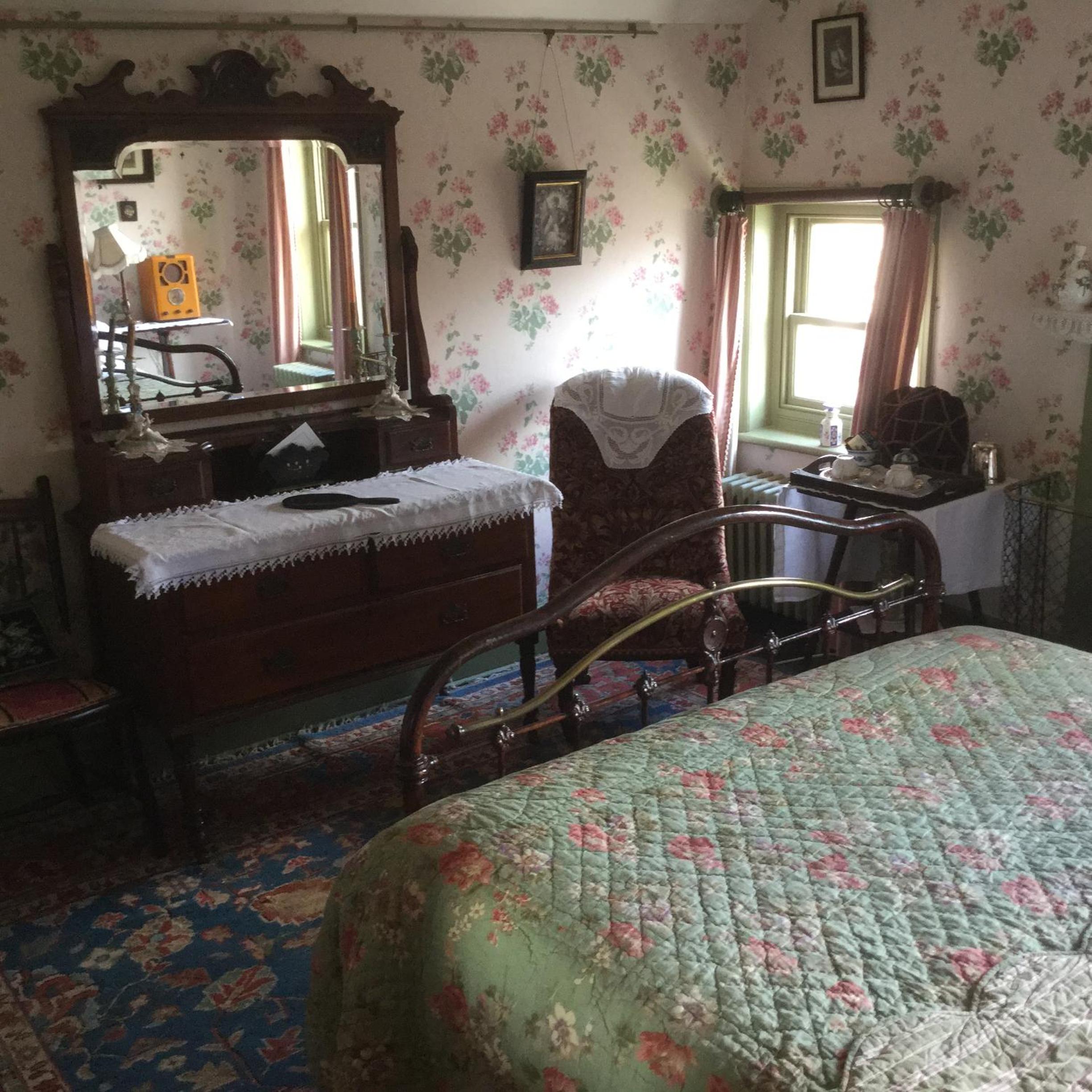 Double Room with External Private Bathroom - Photo 23