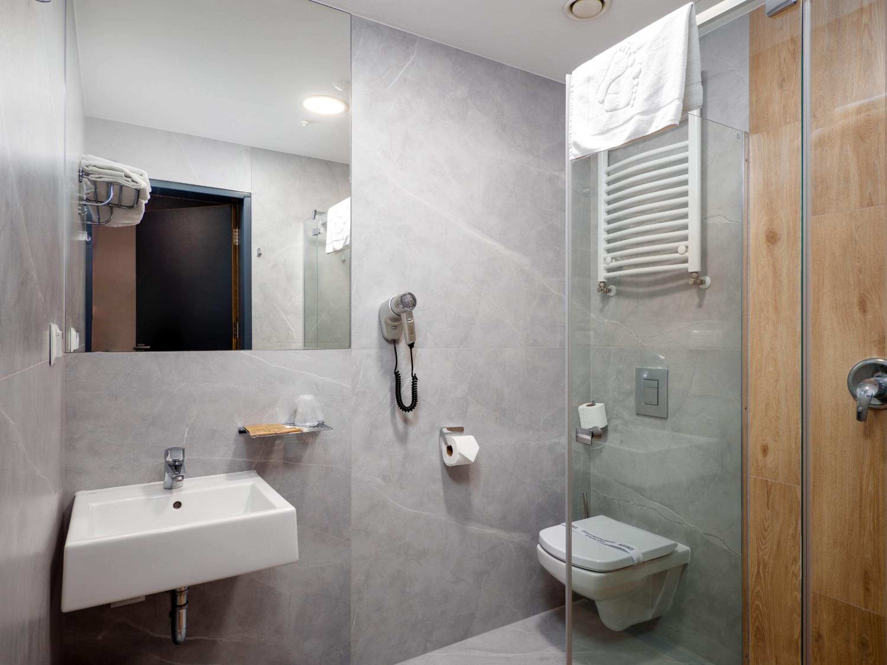 Standard Single Room