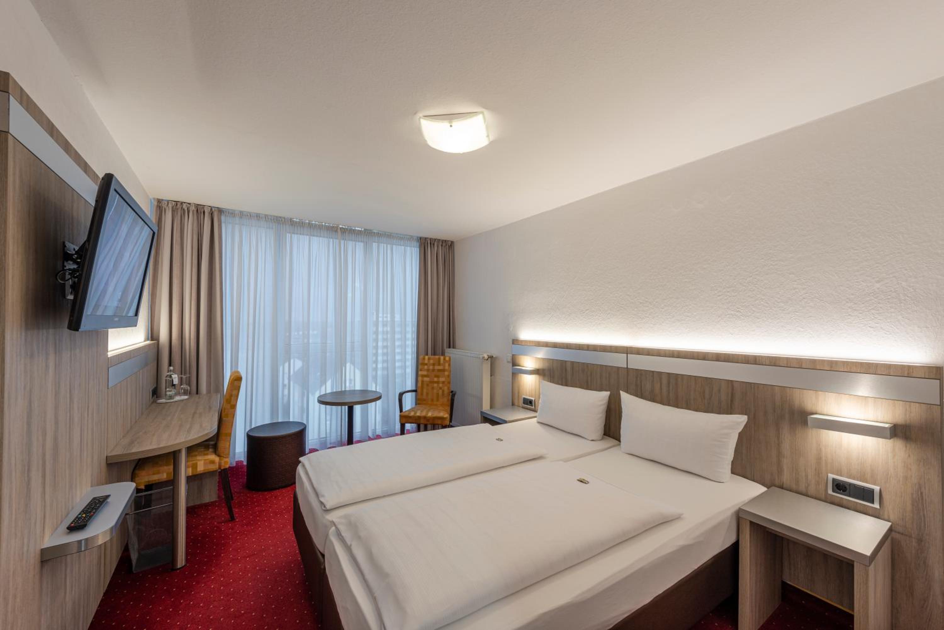 Double Room - Photo 4