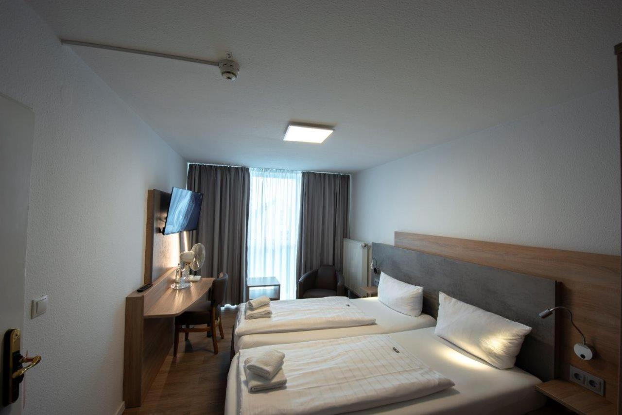 Double Room - Photo 6