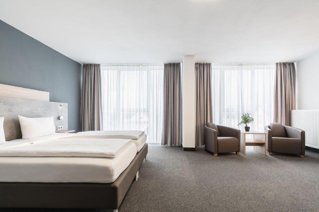 Deluxe Room - Photo 2