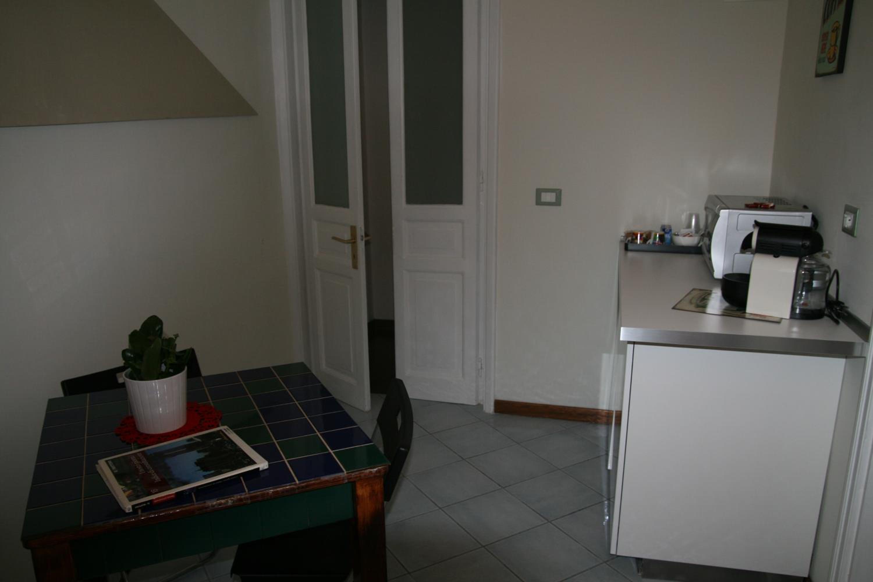 One-Bedroom Apartment - Separate Building - Photo 11
