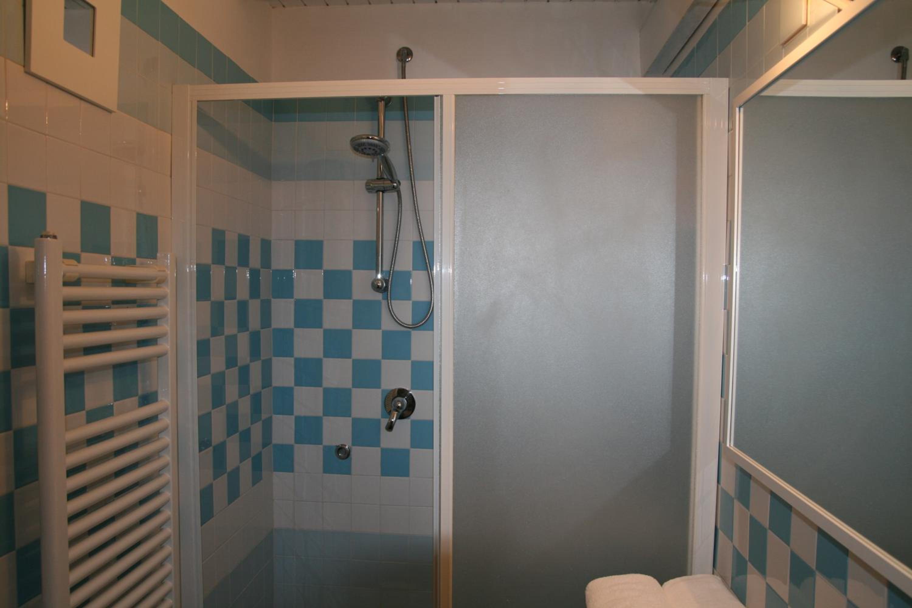 One-Bedroom Apartment - Separate Building - Photo 13