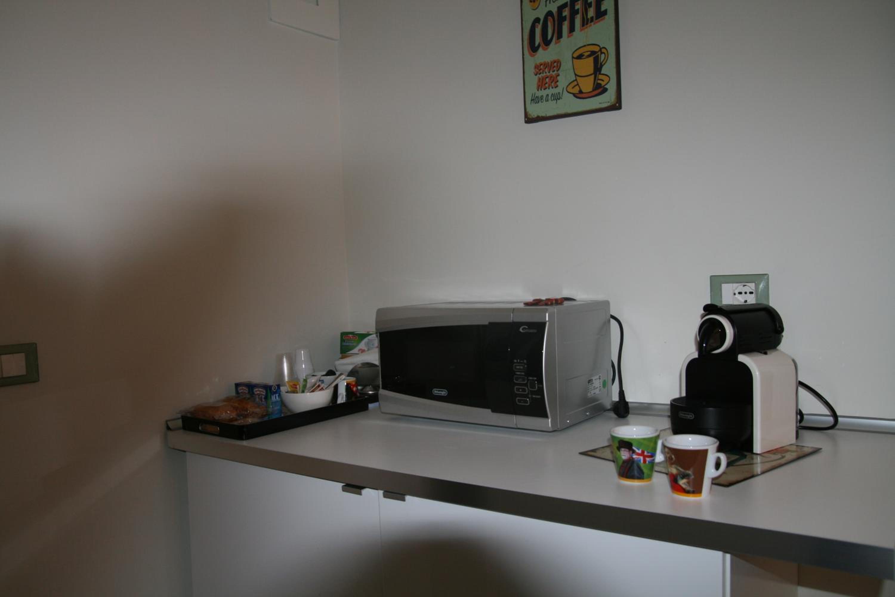 One-Bedroom Apartment - Separate Building - Photo 14