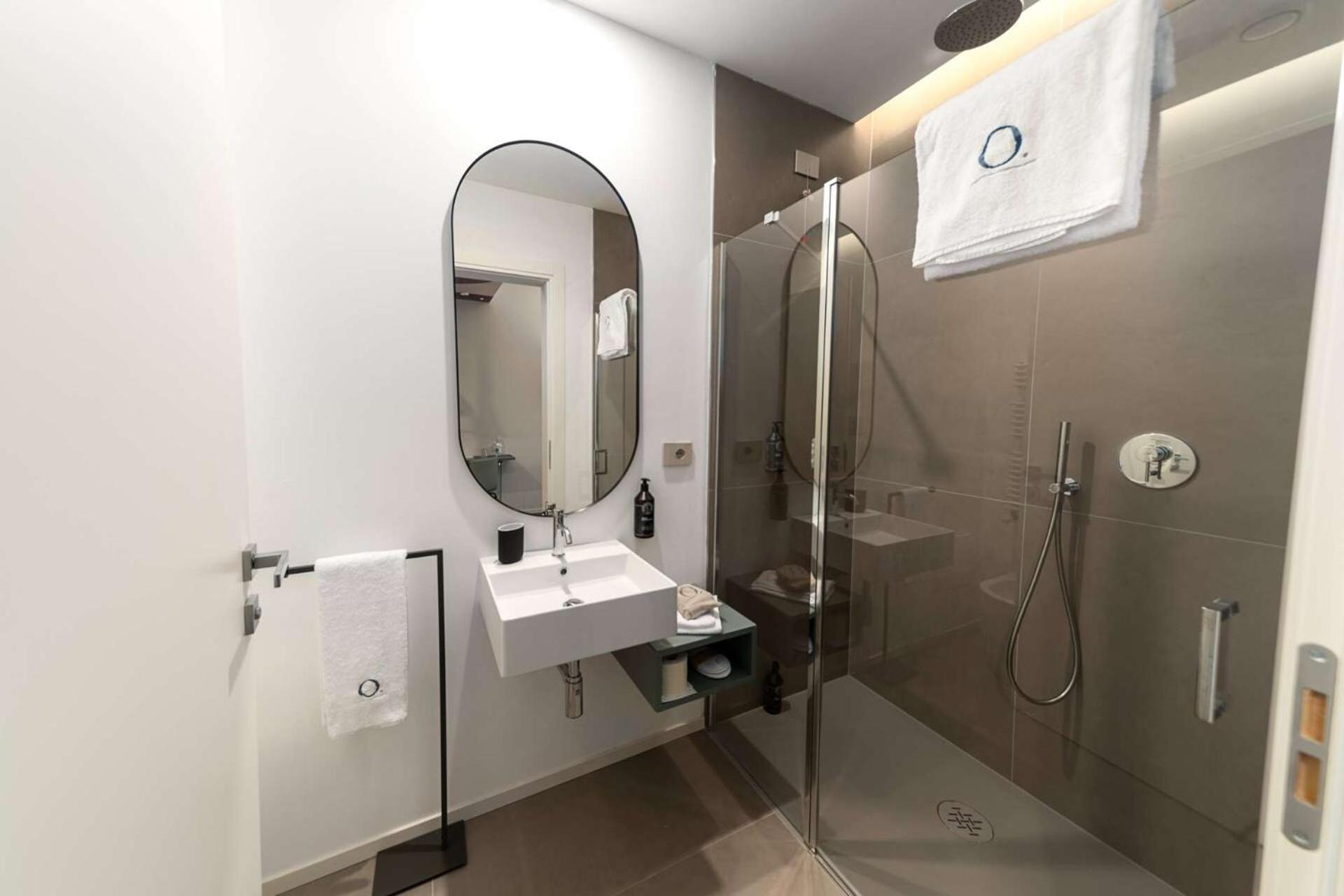 Junior Suite Single Use photo 3