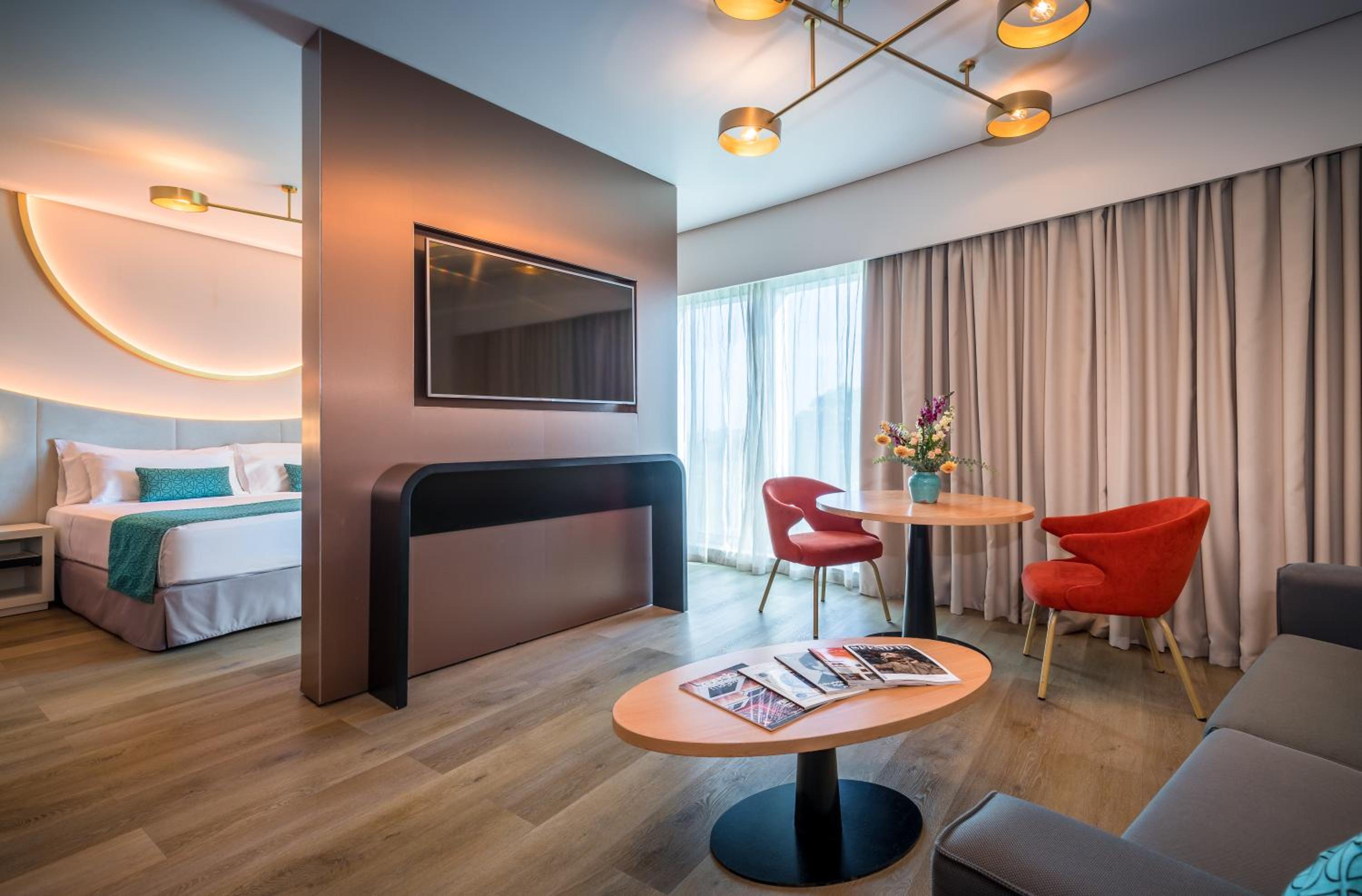 Family Suite Deluxe (2 Adults + 2 Children) thumbnail 5