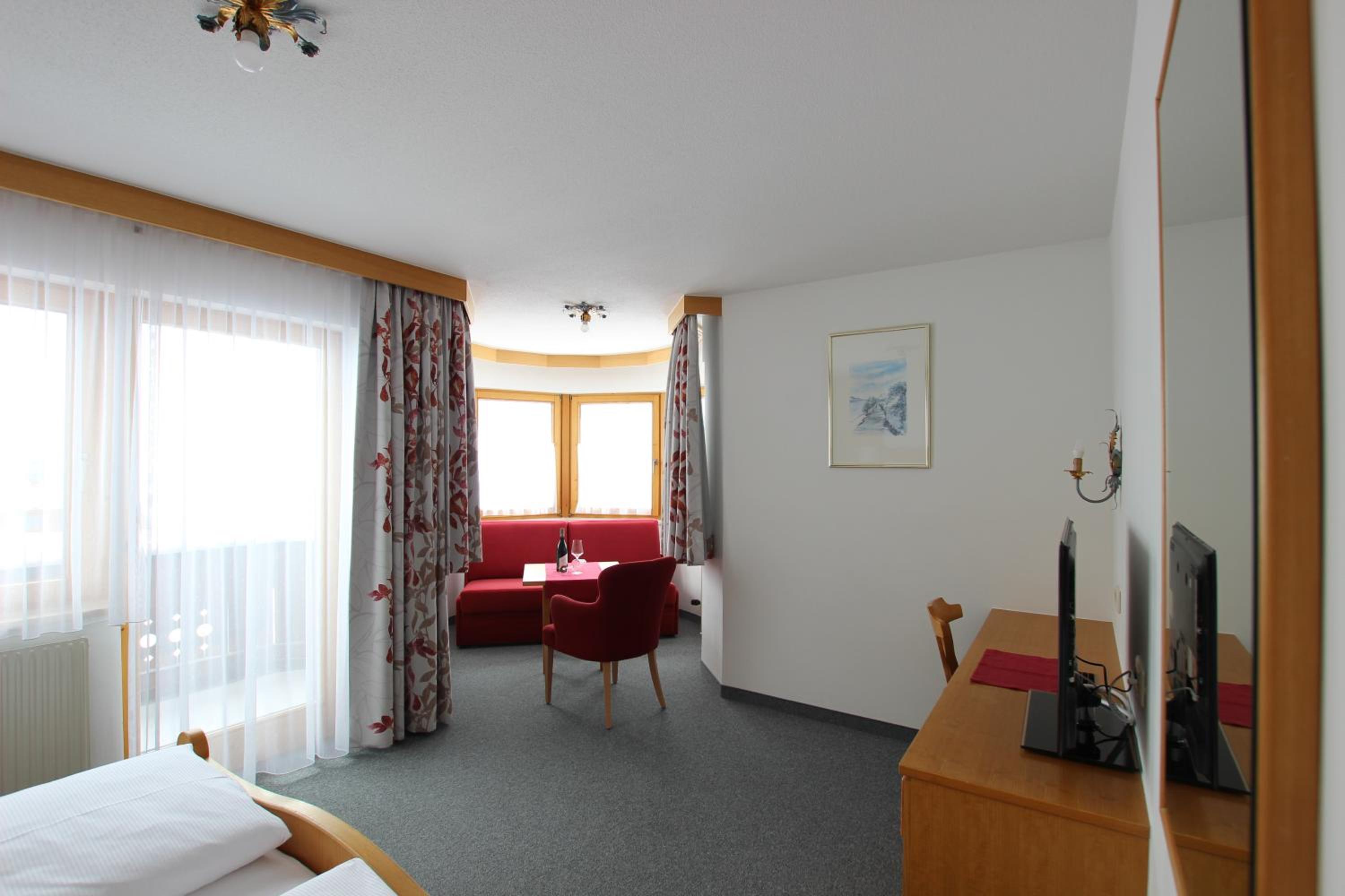 Classic Quadruple Room
