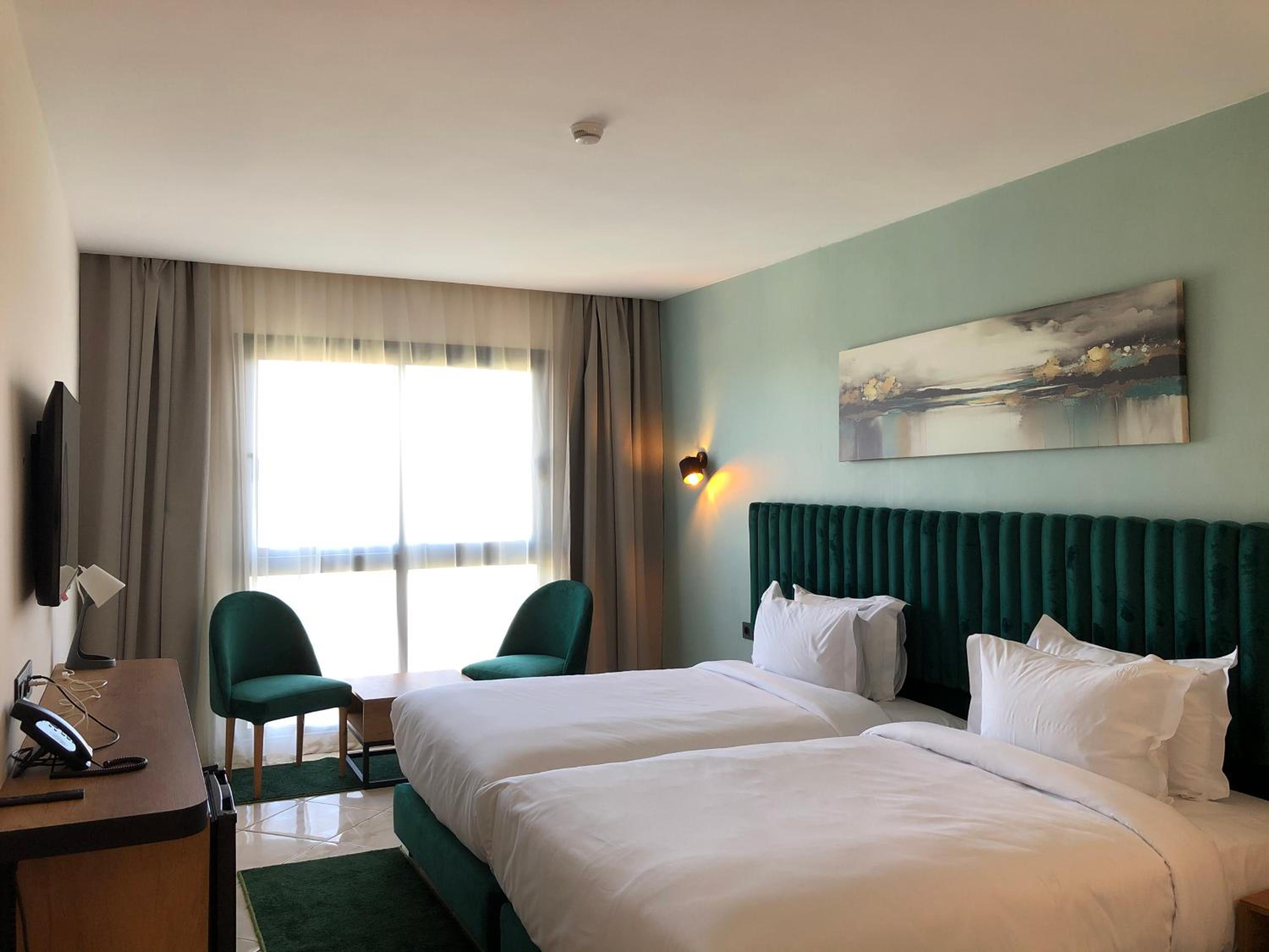 Junior Suite with Pool View