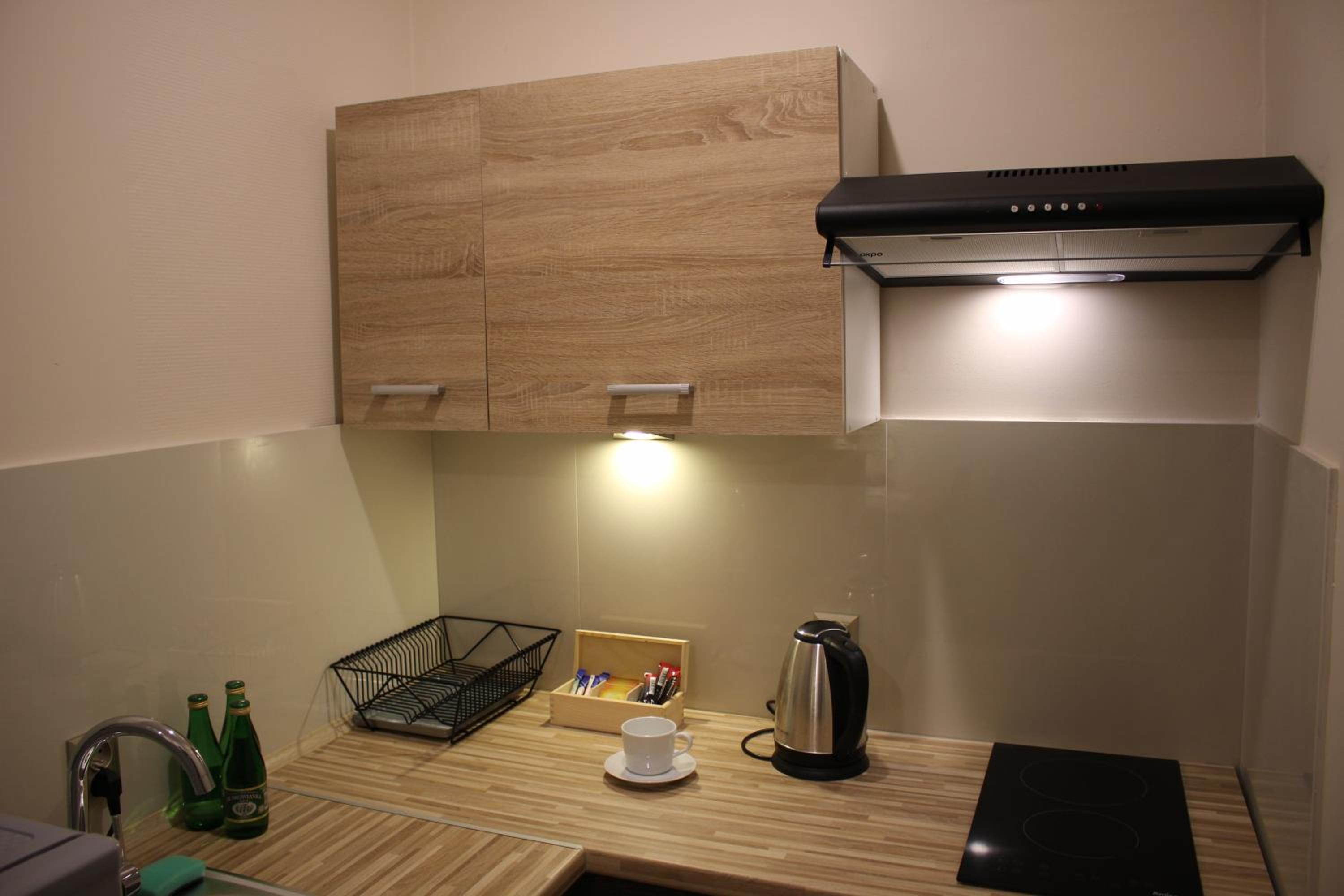 Standard Studio 4 (Adults) photo 2