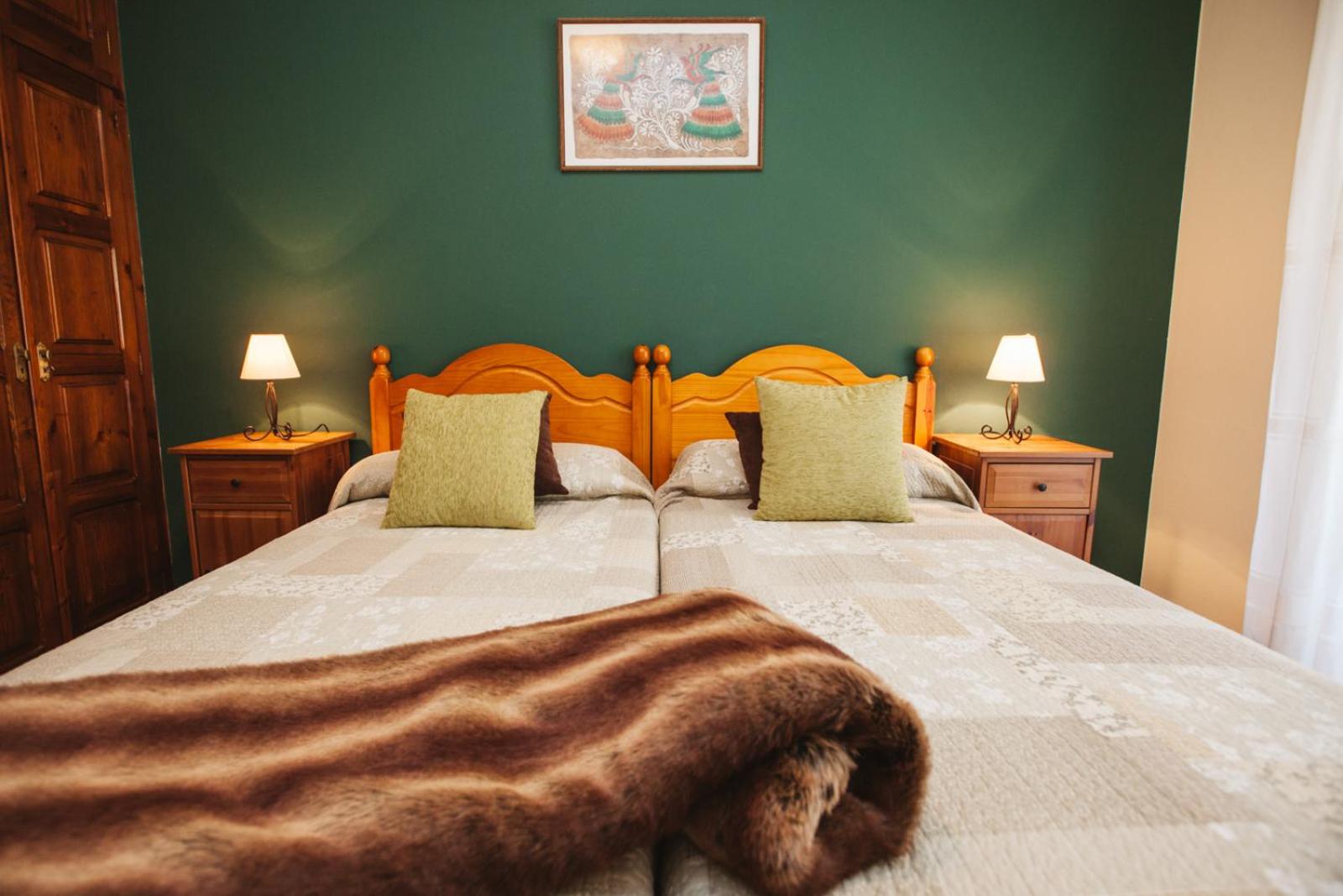 Double or Twin Room - Photo 45