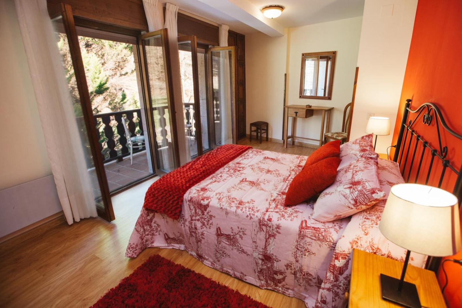 Double or Twin Room - Photo 1