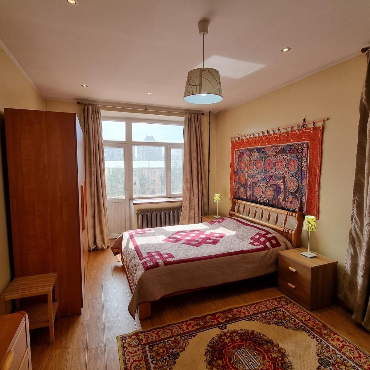 One-Bedroom Apartment photo 2